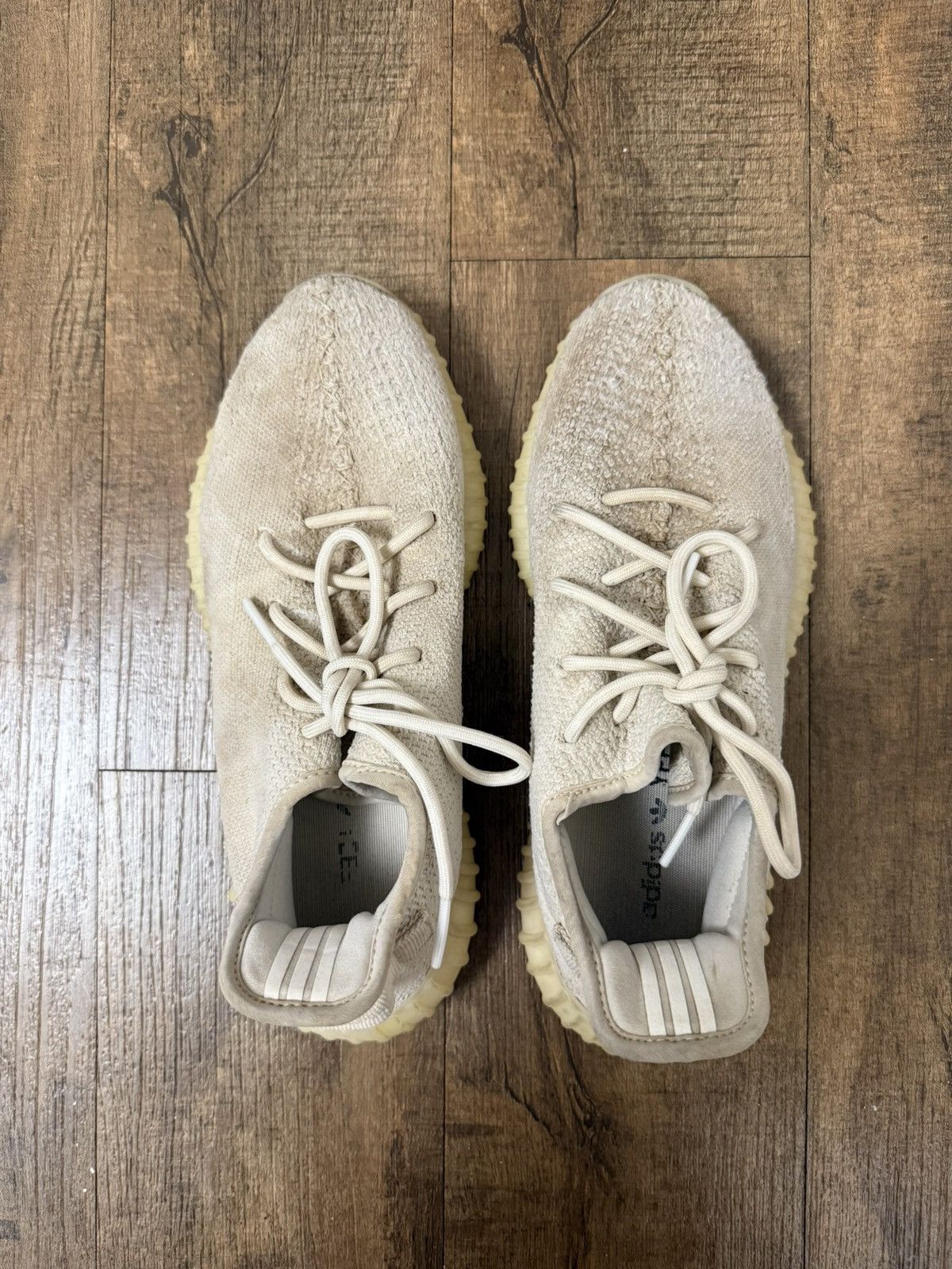 Yeezy Boost 350 V2 Cream/Triple White