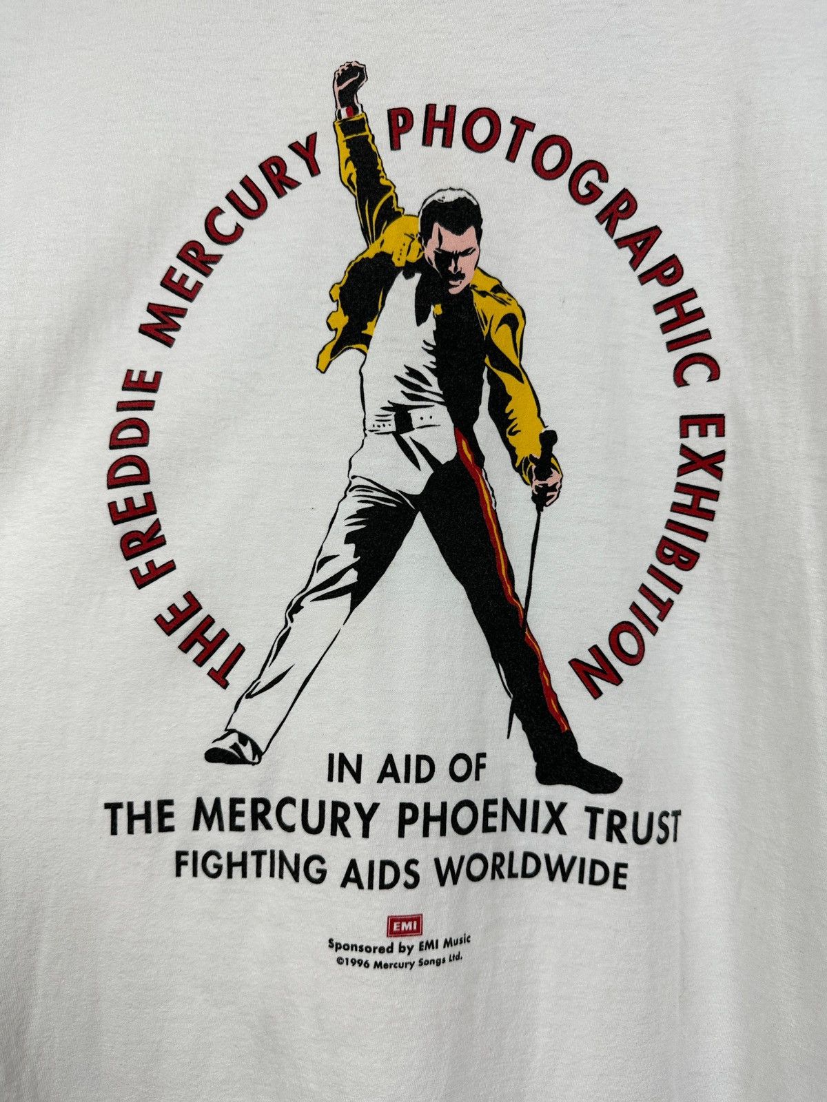 Band Tees 1996 Vintage Freddie Mercury Photographic Exhibition T-Shirt Size US XL / EU 56 / 4 - 6 Thumbnail