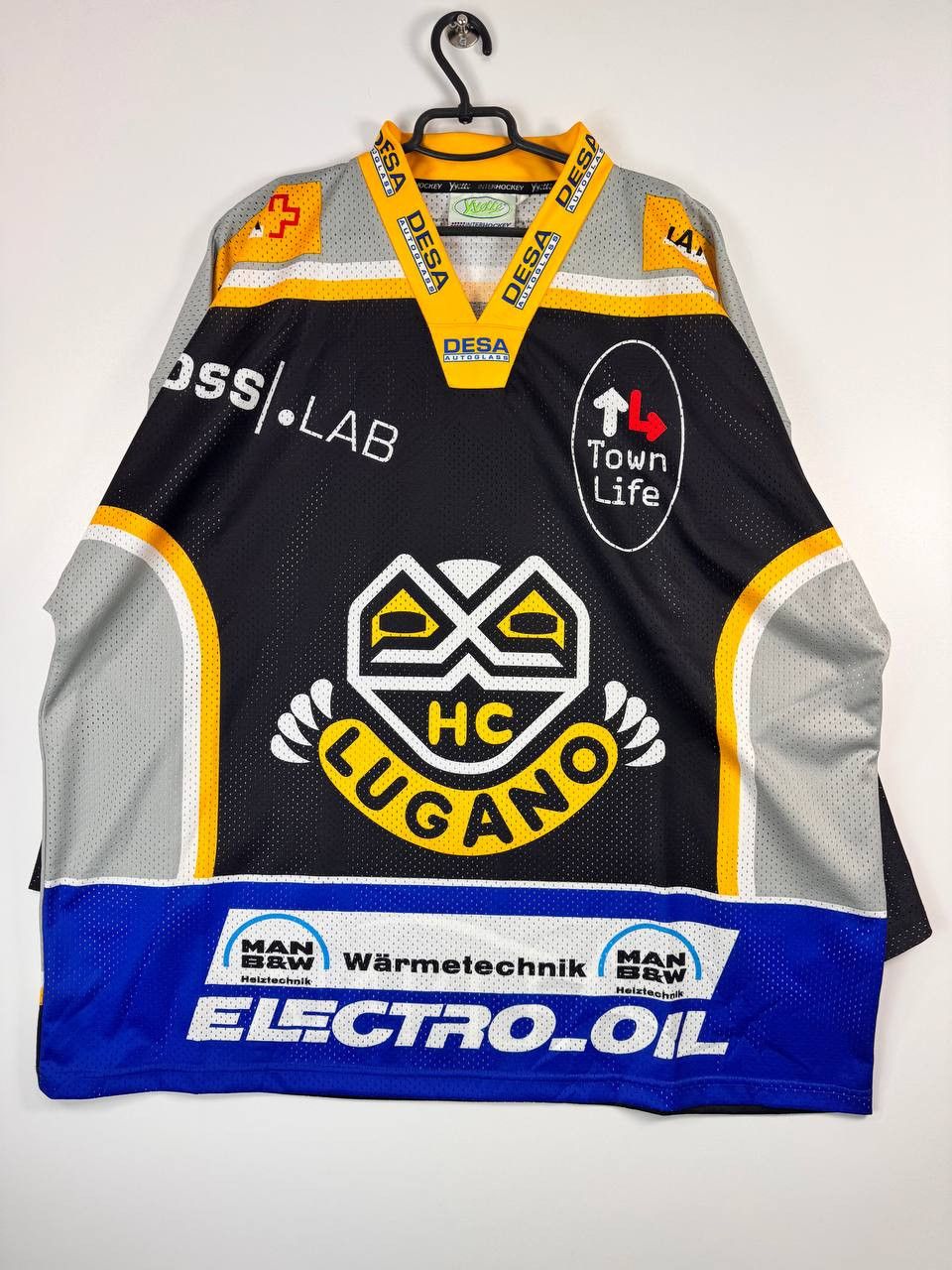 Other Hc Lugano Ice Hockey Jersey 33 Nummelin Electro Oil Size XXL Size US XXL / EU 58 / 5 - 1 Thumbnail