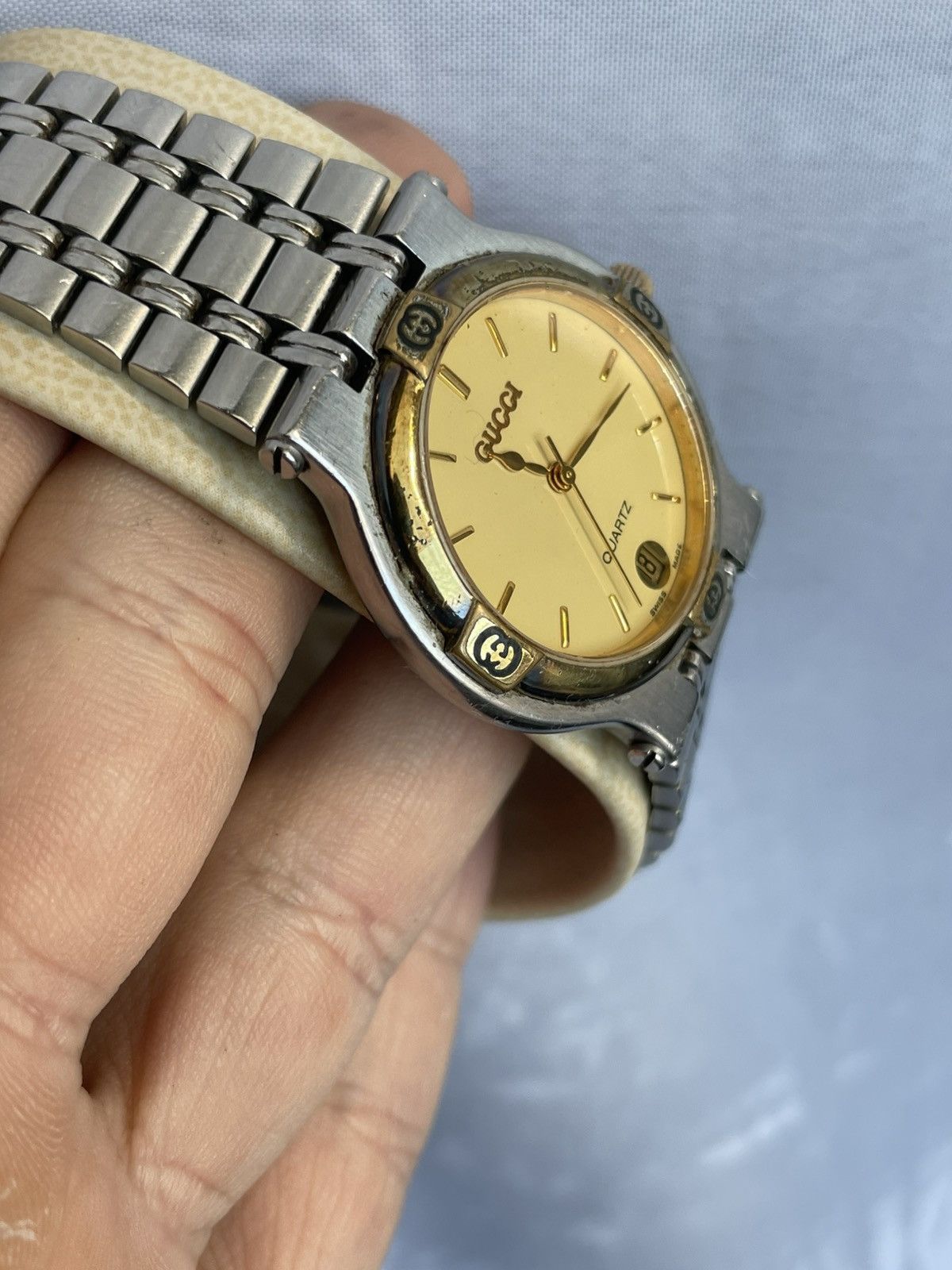 Gucci Gucci Watch 9000M Size ONE SIZE - 8 Thumbnail