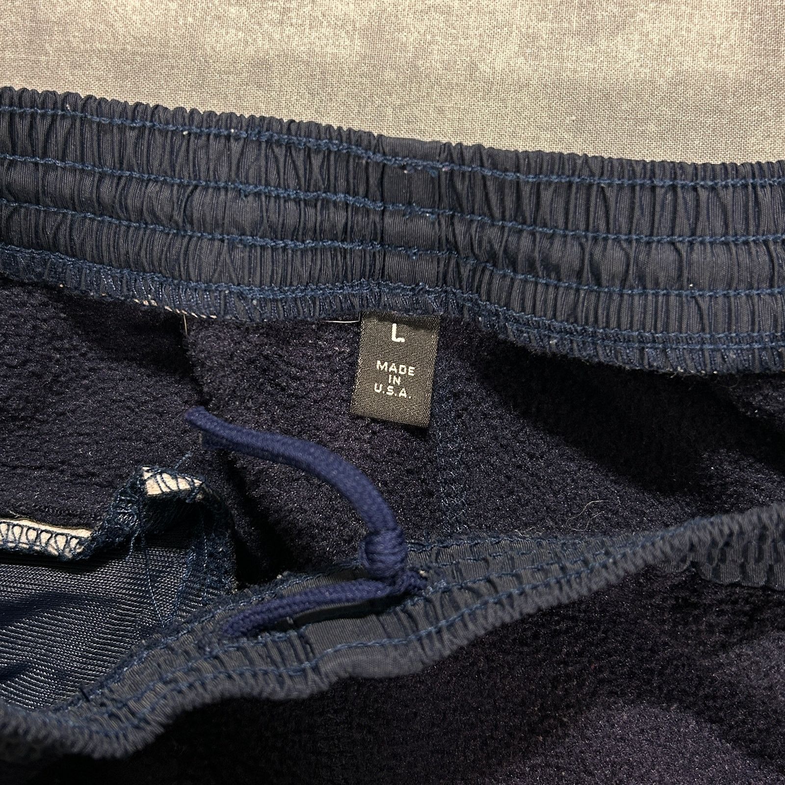 Patagonia VTG 90s Patagonia Synchilla gorpcore fleece sweatpants mns L Size US 30 / EU 46 - 4 Thumbnail