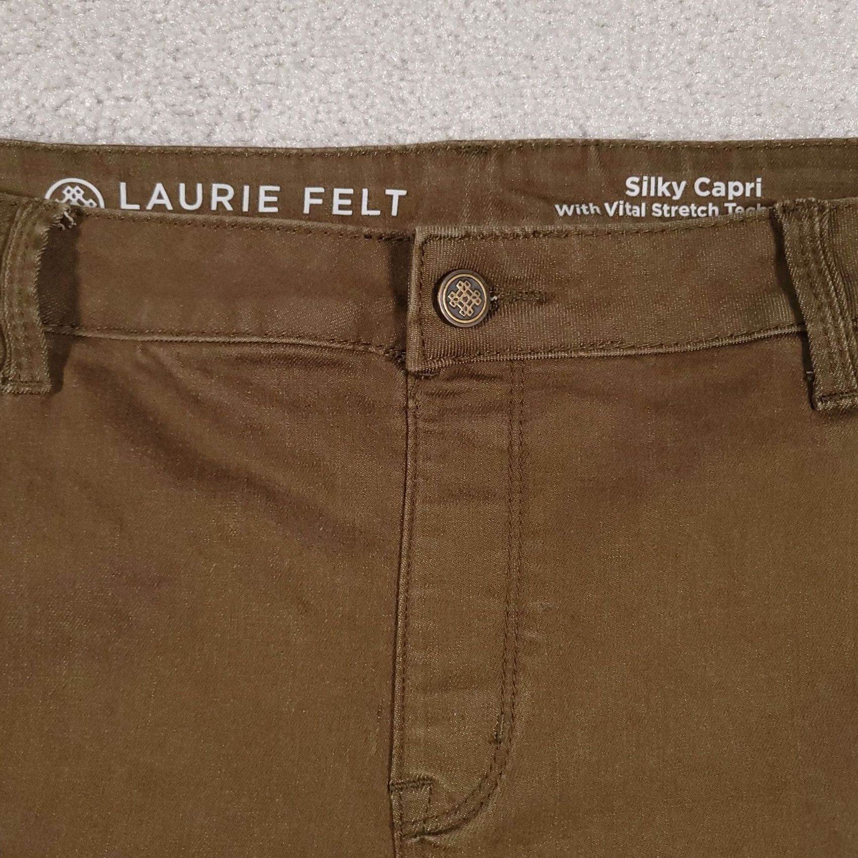 Vintage Laurie Felt Jeans Capri Women's 1XP Petite Brown Button Stretch Silky Dark Wash Denim 5-Pocket Size 27" / US 4 / IT 40 - 4 Thumbnail