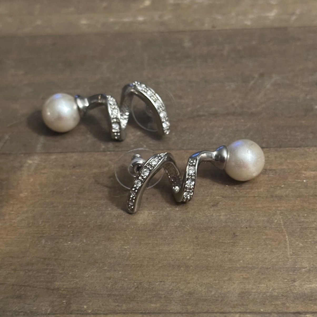 Other Spiral pearl drop earrings Size ONE SIZE - 6 Thumbnail