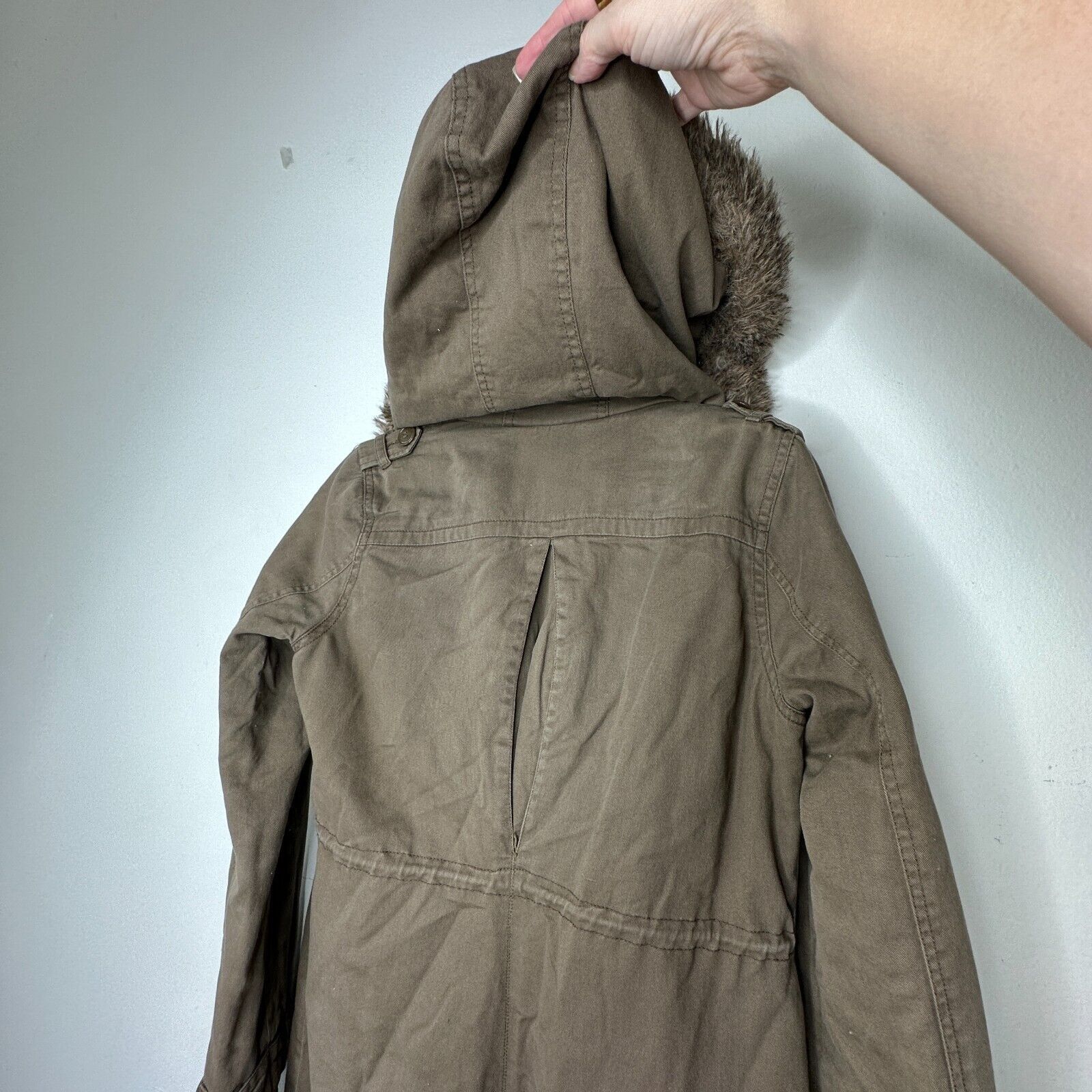 Nasty Gal Nasty Gal Army Green Anorak Jacket Faux Fur Collar & Hood S Size S / US 4 / IT 40 - 8 Thumbnail
