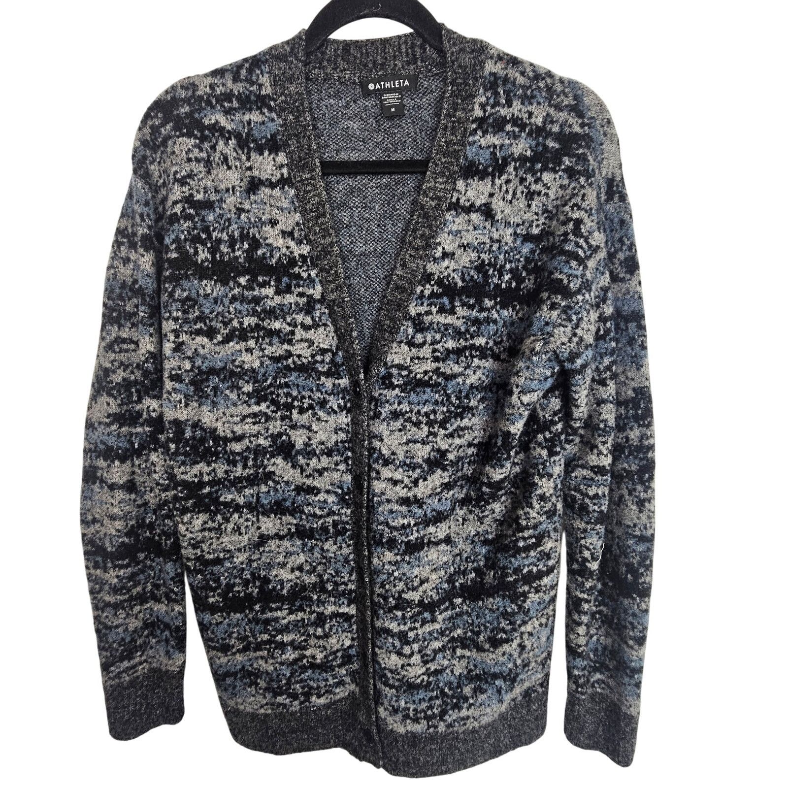 Athleta Athleta Westlake Cardigan Sweater Merino Wool Fog Camo Comfy Size M / US 6-8 / IT 42-44 - 2 Thumbnail