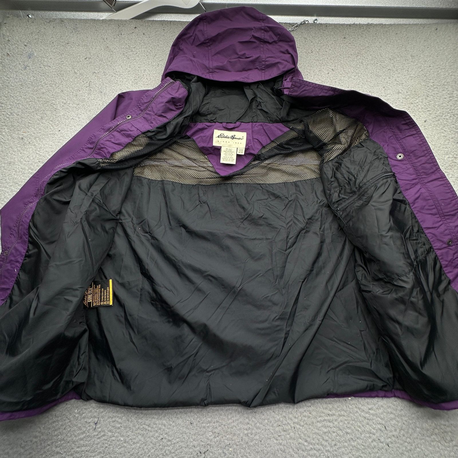 Eddie Bauer Vintage Eddie Bauer Gore-Tex Purple Nylon Jacket Womens M Size M / US 6-8 / IT 42-44 - 5 Thumbnail