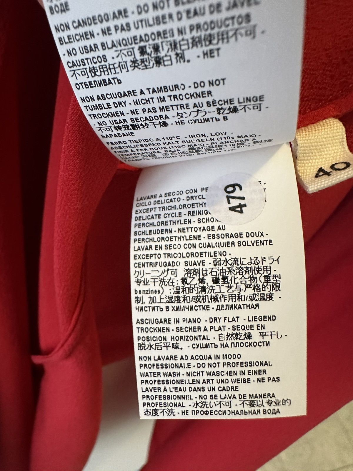 Marni Marni Red Silk Button-Back Blouse – Size 40 (IT) Size S / US 4 / IT 40 - 7 Thumbnail