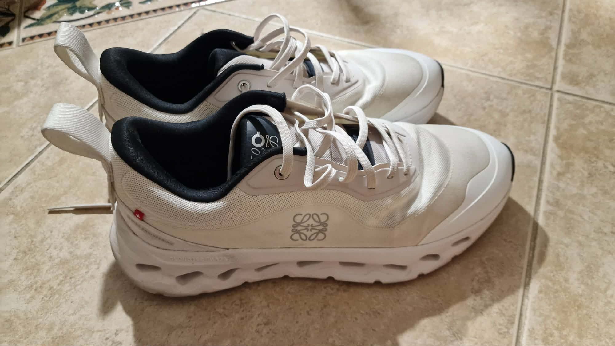 On x loewe cloudtilt