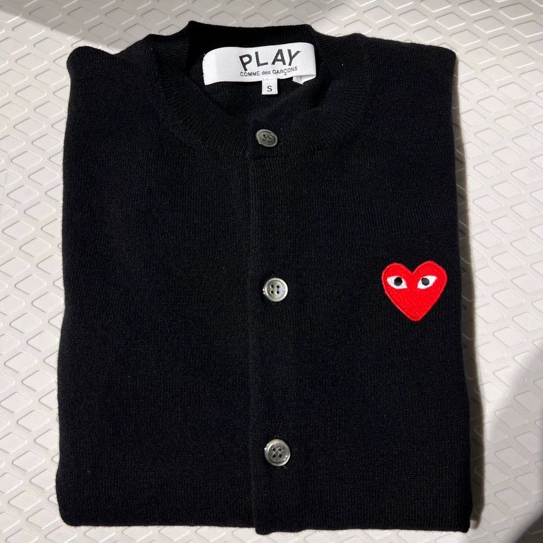 Comme Des Garcons black heart-shaped cardigan 2504-Nextarro