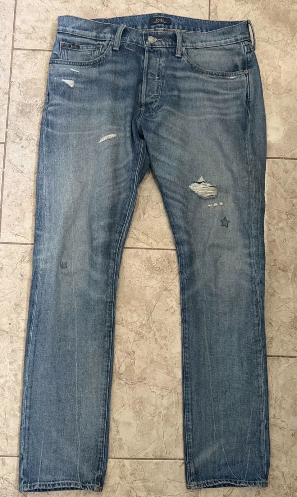 Polo Ralph Lauren Polo Ralph Lauren Distressed Light Wash Jeans Size W32 L32 Size US 32 / EU 48 - 1 Thumbnail
