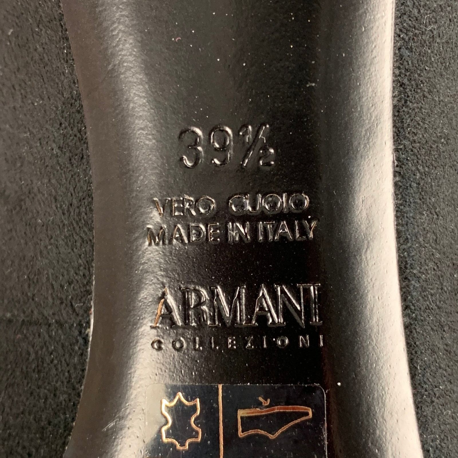 Armani Collezioni Size 9.5 Black Suede Patent Leather Classic Pumps Size US 9.5 / IT 39.5 - 8 Thumbnail