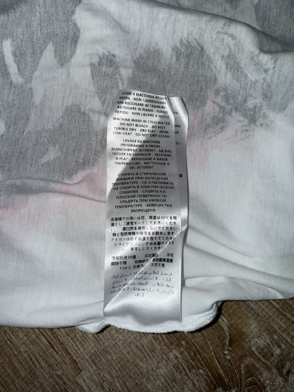 Alexander McQueen Alexander McQueen Ink Flower Tee Shirt Size US S / EU 44-46 / 1 - 6 Thumbnail