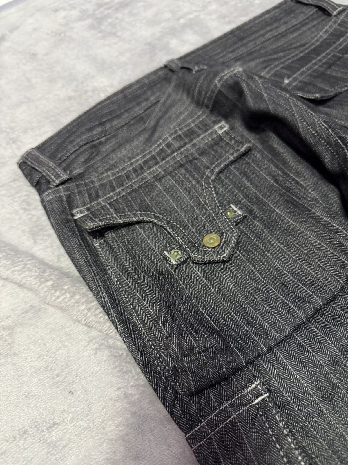Tornado Mart Tornado Mart Japan Studded Herringbone Cargo Flared Jeans Size US 30 / EU 46 - 19 Thumbnail