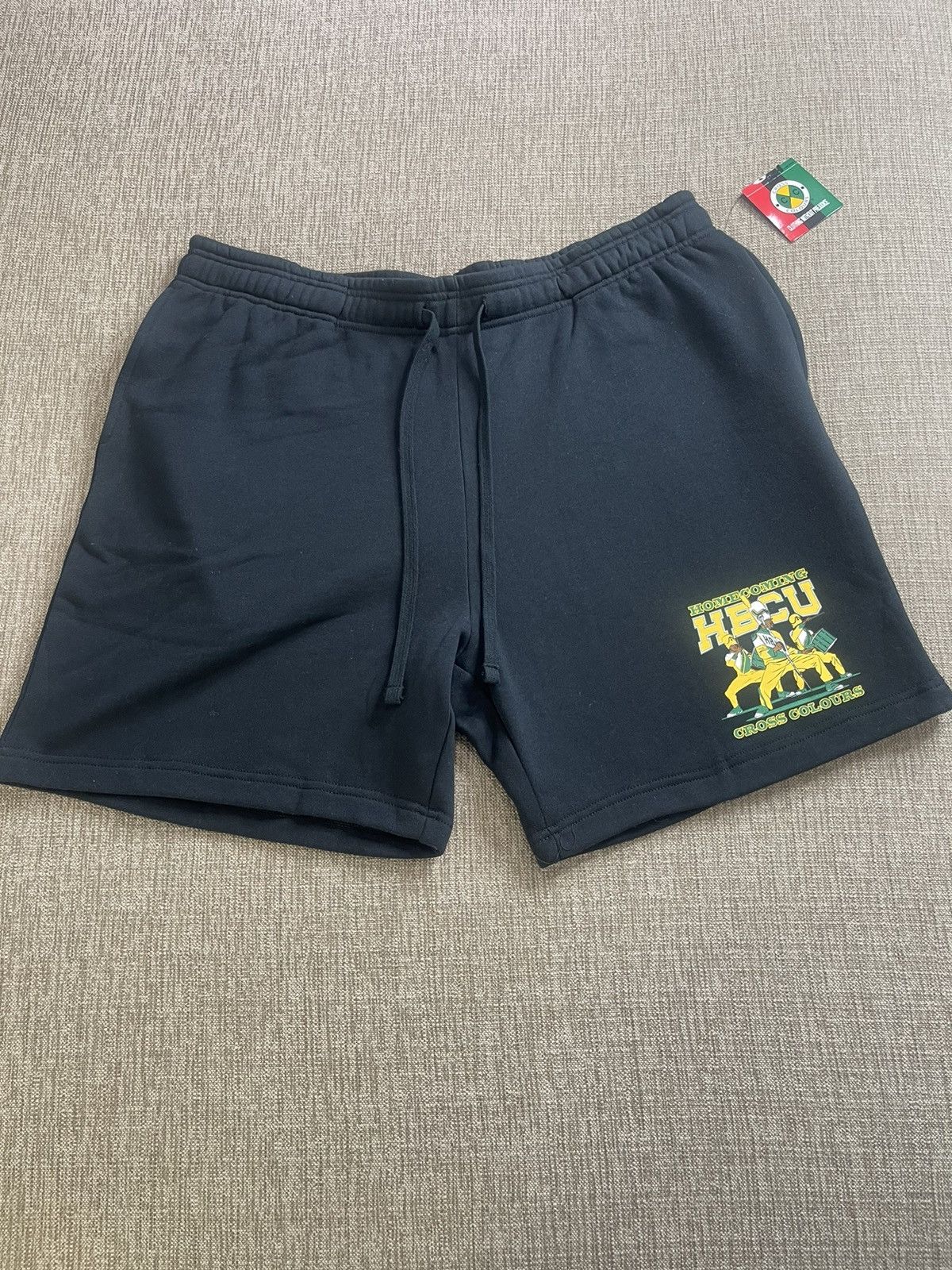 Cross Colours Cross Colours HBCU Homecoming Shorts - Size 2X Size US 40 / EU 56 - 1 Thumbnail