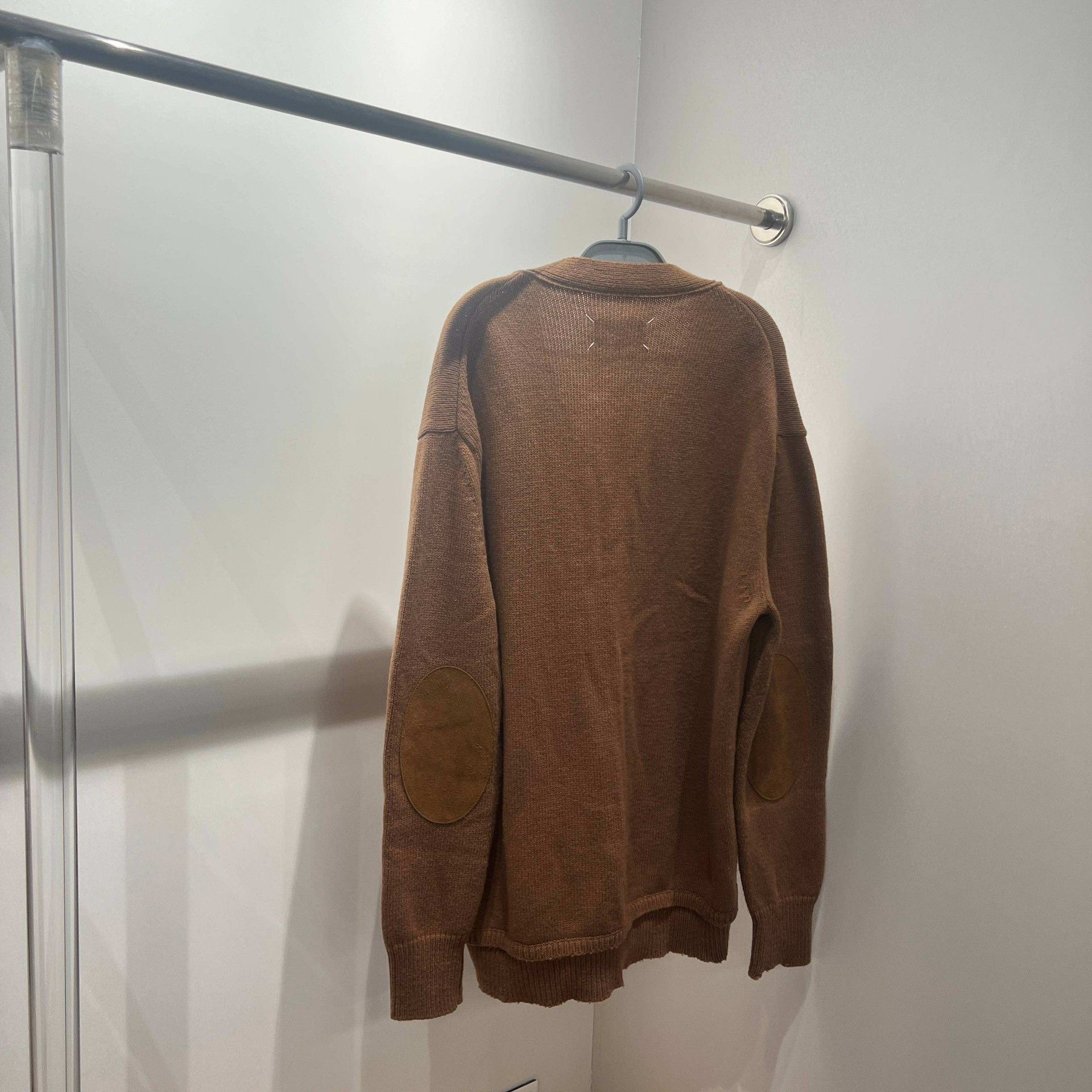 Maison Margiela Maison Margiela FW22 solid color v-neck knitted cardigan sw Size US M / EU 48-50 / 2 - 2 Thumbnail