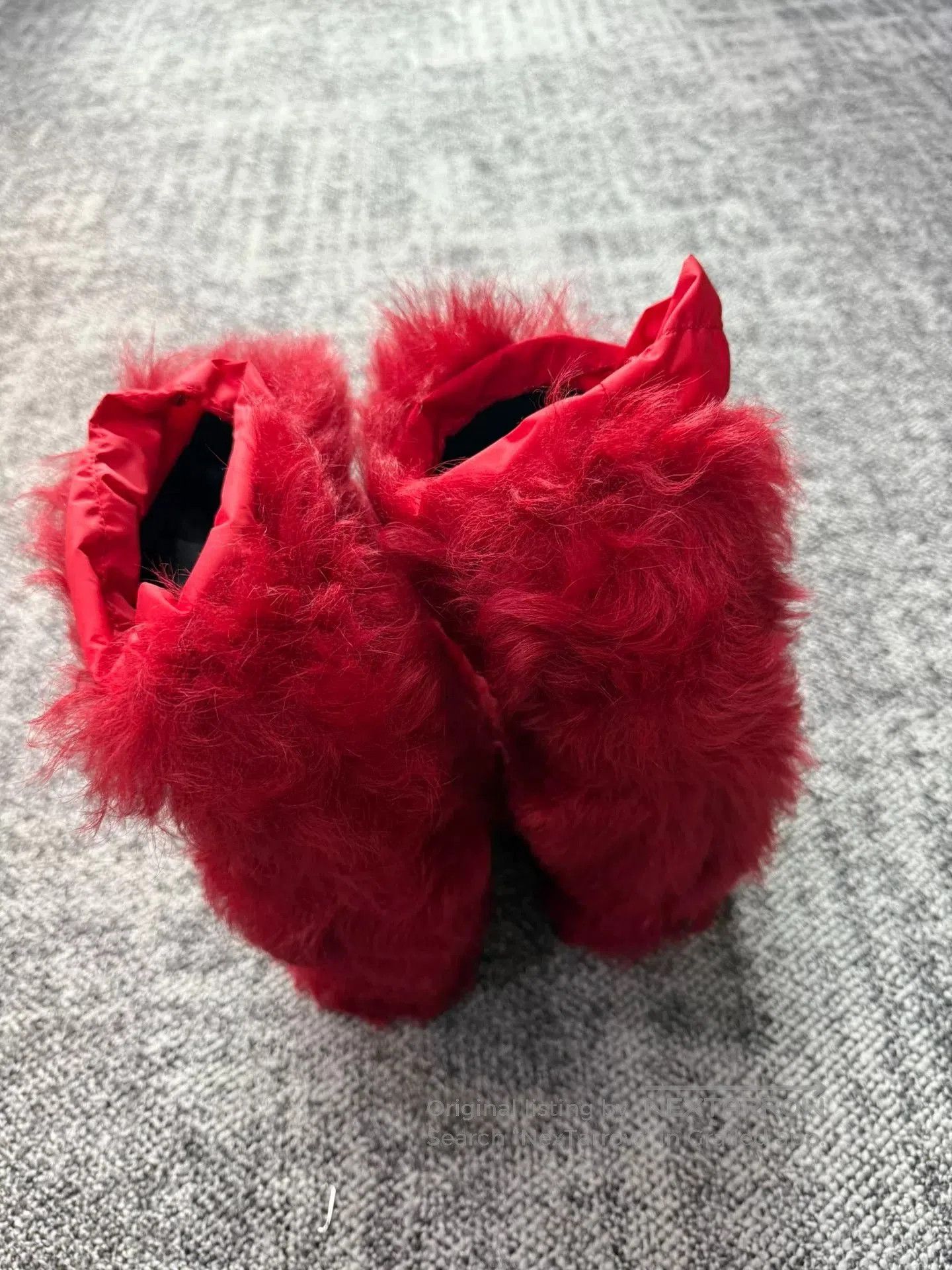 Moncler Moncler Red Fur Boots Size 36. Size US 5 / IT 35 - 2 Thumbnail