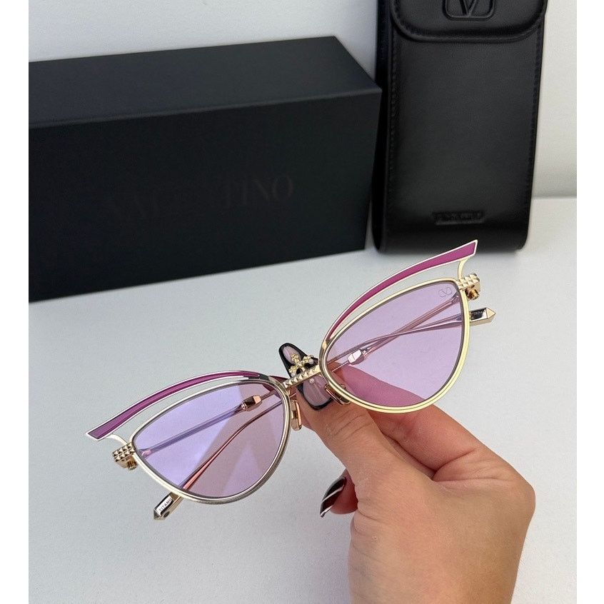 Valentino NEW Valentino V-Glassliner VLS118-D Pink Cat Eye Sunglasses Size ONE SIZE - 1 Thumbnail