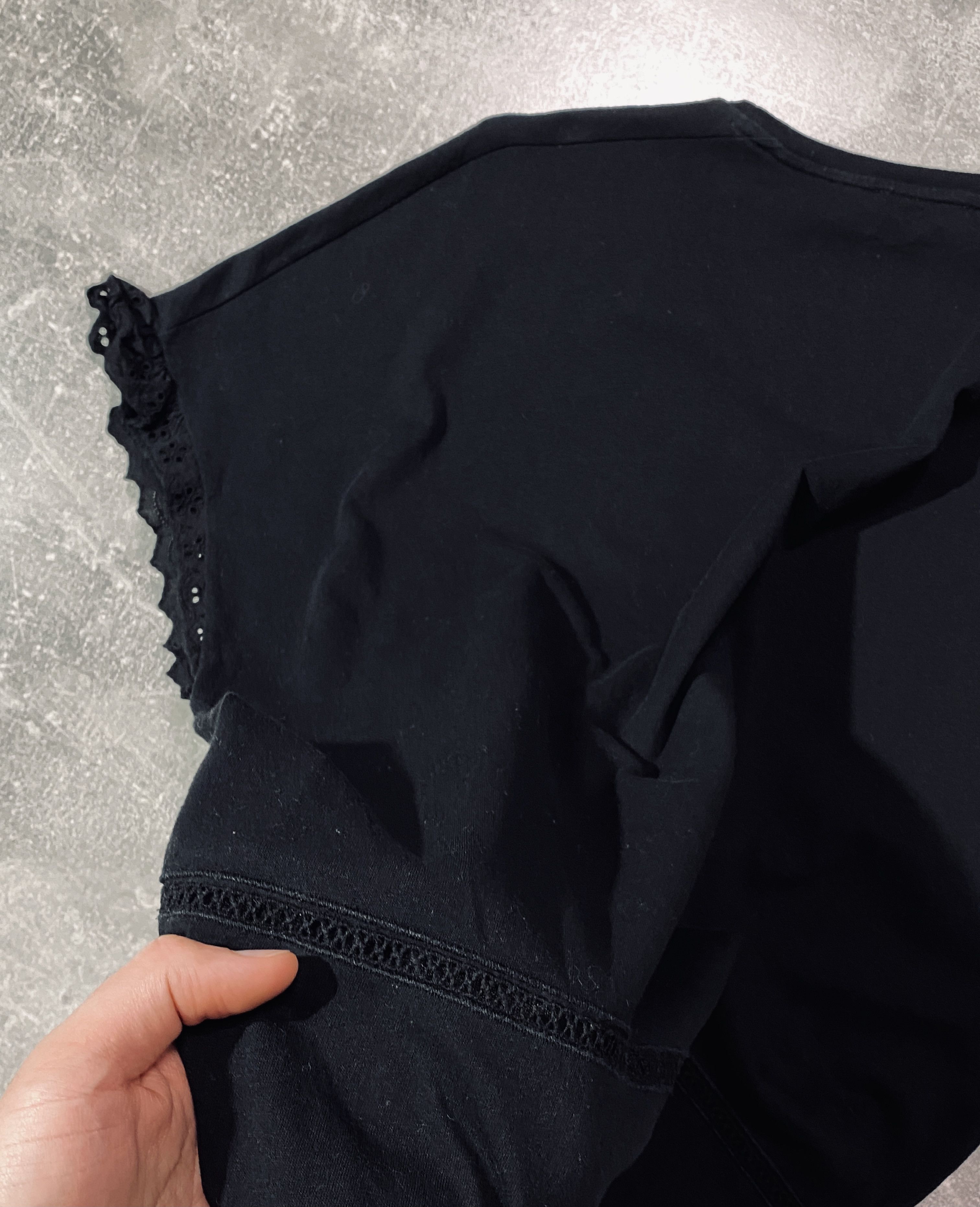 Saint Laurent Paris Saint Laurent Paris Lace Black T-Shirt Size S / US 4 / IT 40 - 4 Thumbnail