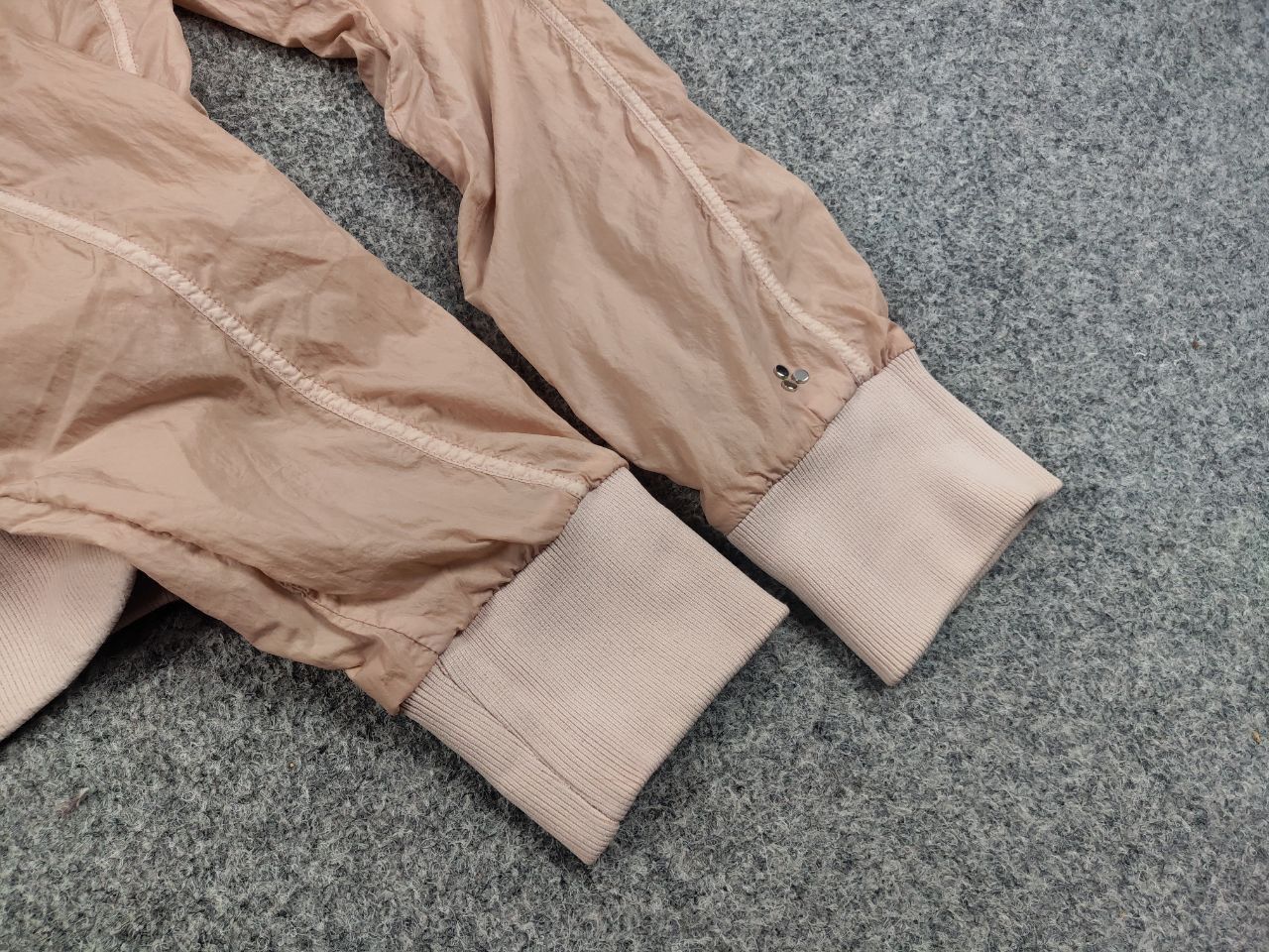 Peuterey Peuterey Designer Nylon Light Beige Bomber jacket Size M / US 6-8 / IT 42-44 - 12 Thumbnail