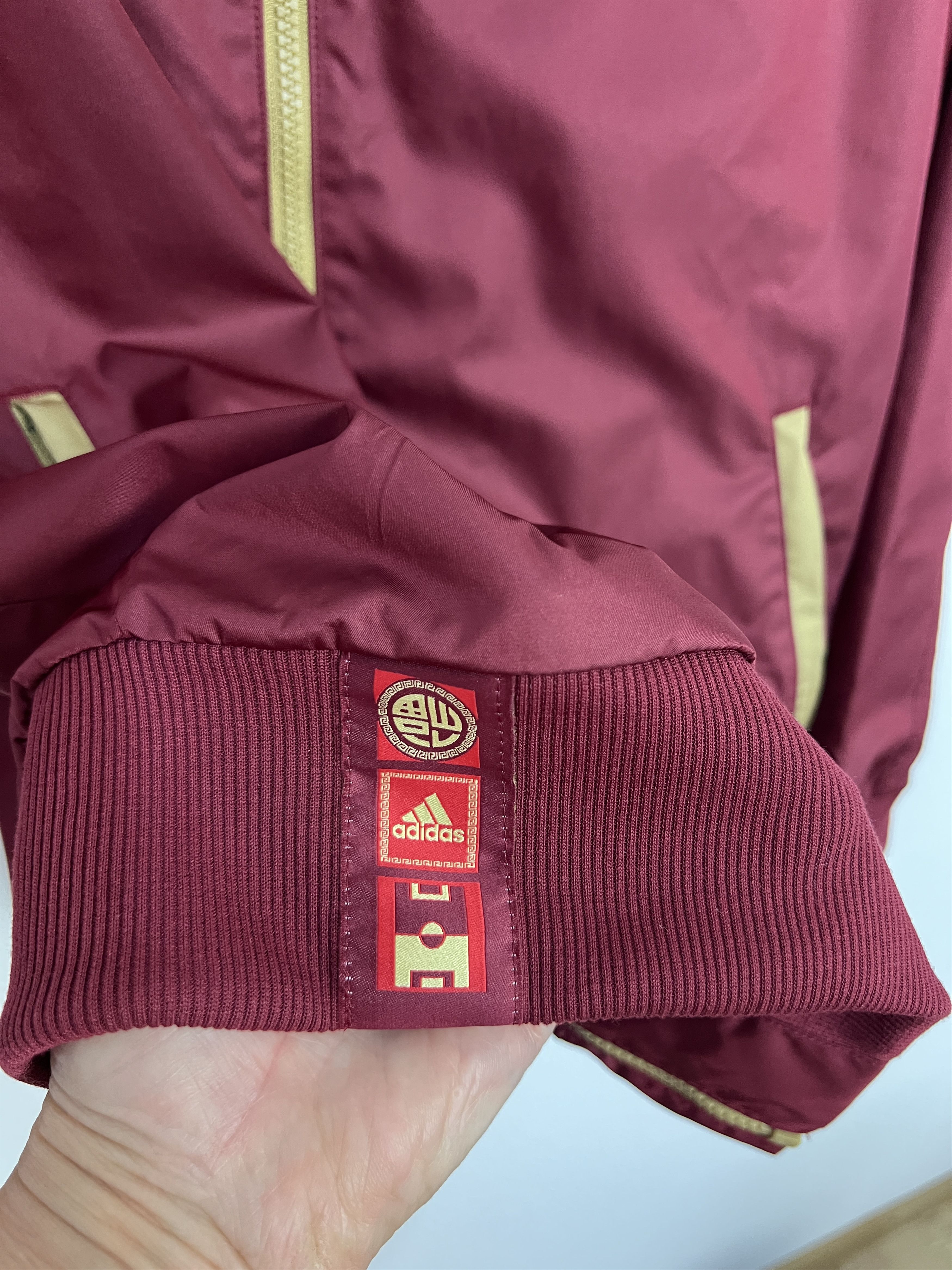 Adidas Adidas Bayern Munich Football Red Jacket Soccer Size US L / EU 52-54 / 3 - 7 Thumbnail