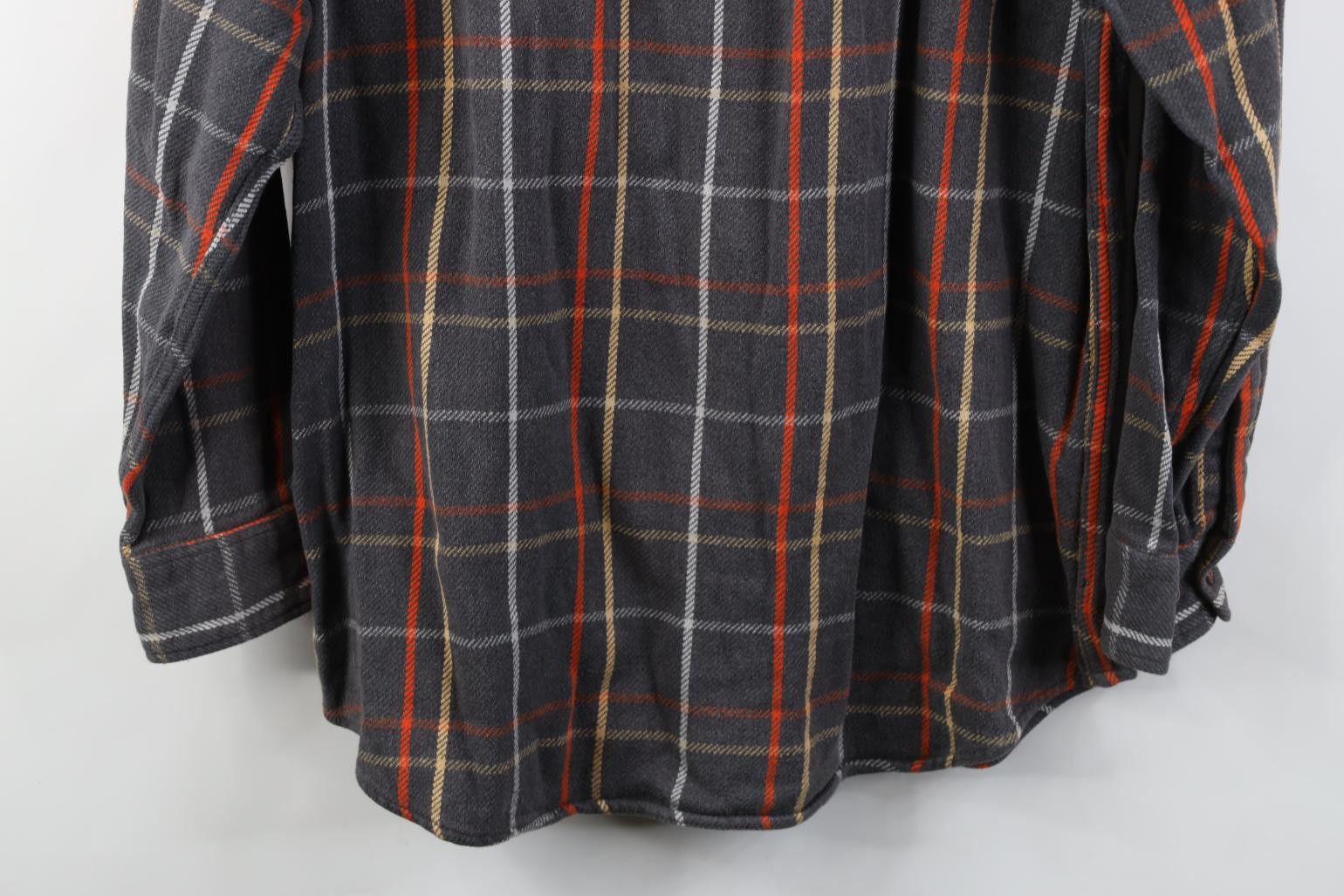 Vintage Vintage 90s Streetwear Heavyweight Flannel Button Shirt Size US L / EU 52-54 / 3 - 11 Thumbnail