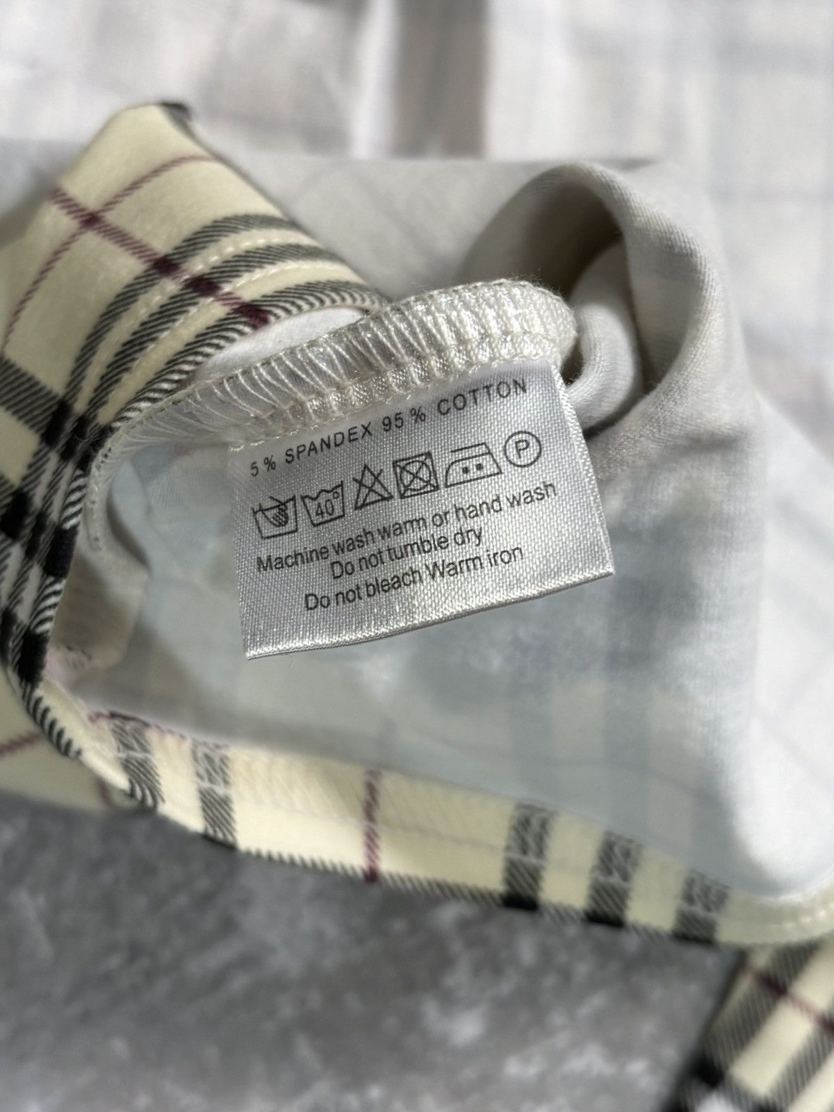 Burberry Burberry London Novacheck All Over Print Shirt. Size Medium Size M / US 6-8 / IT 42-44 - 4 Thumbnail