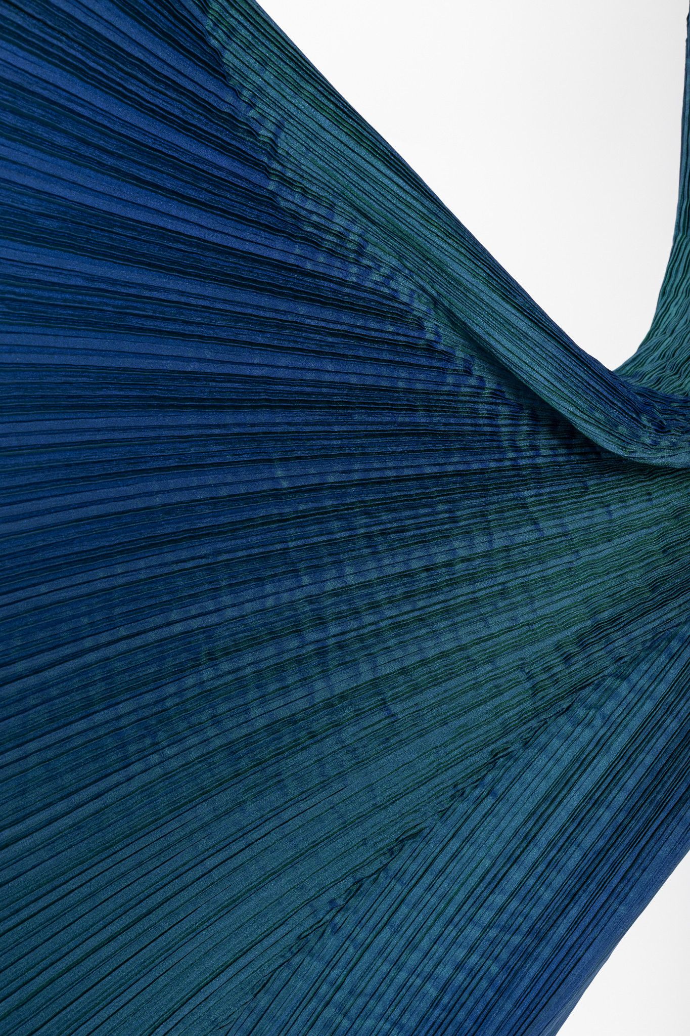 Issey Miyake Issey Miyake Metallic-Blue Ruffle-Hem Sleeveless Maxi Dress Size S / US 4 / IT 40 - 7 Thumbnail