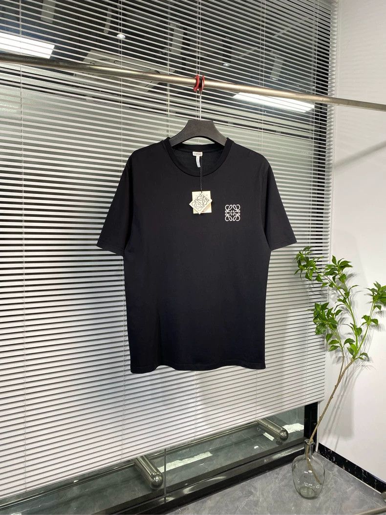 Other LOEWE Short sleeve T-shirt with embroidered logo in black Size US M / EU 48-50 / 2 - 1 Thumbnail