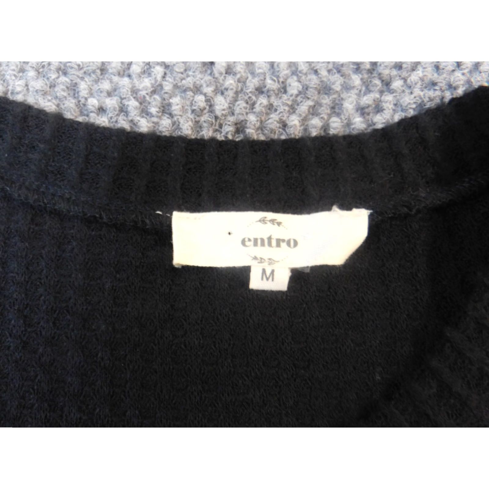 Vintage Entro Sweater Shirt Women M Black Striped Ruffles Pullover Crew Neck Long Sleeve Balloon Knit Polyester Modern Size M / US 6-8 / IT 42-44 - 4 Thumbnail
