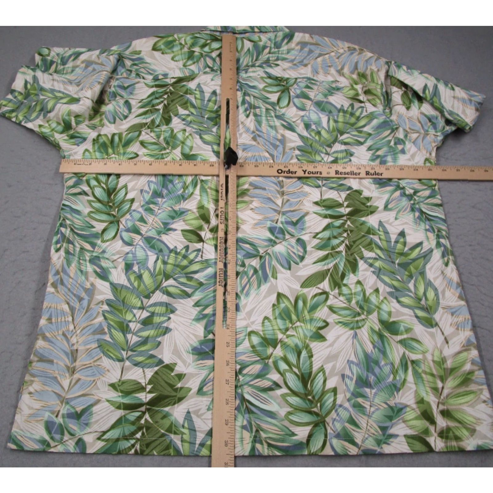 Tori Richard Shirt Men XL Green Floral Button Up Hawaiian Cotton Lawn