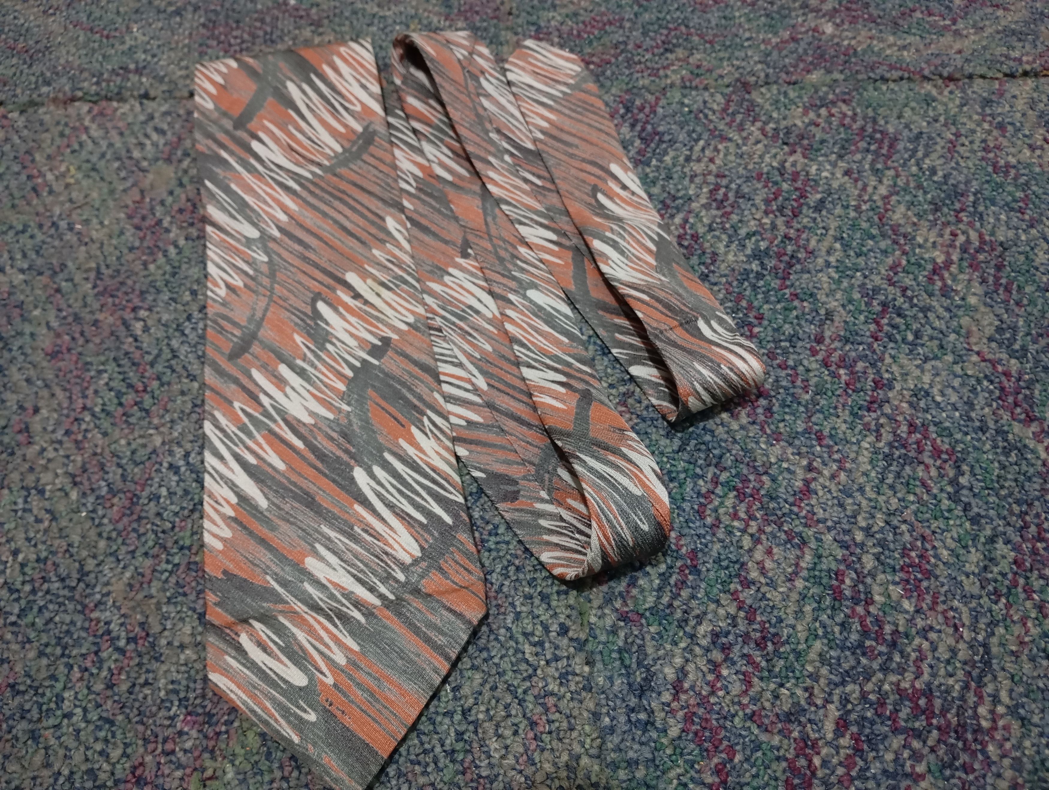 Issey Miyake × Japanese Brand Issey Miyake Tie Issey Miyake Necktie Size ONE SIZE - 1 Thumbnail