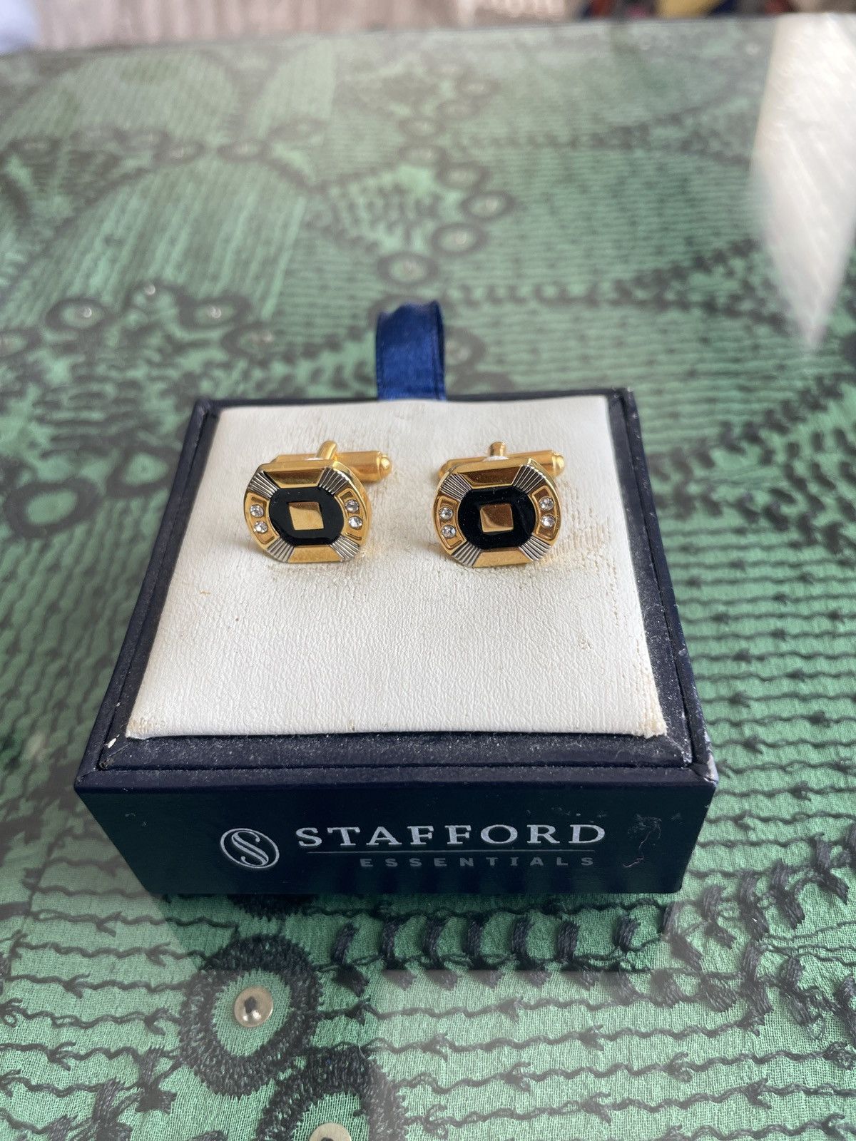 Stafford Black and Gold Tone w/ rhinestones cuff links nwb 30.00 Size ONE SIZE - 1 Thumbnail