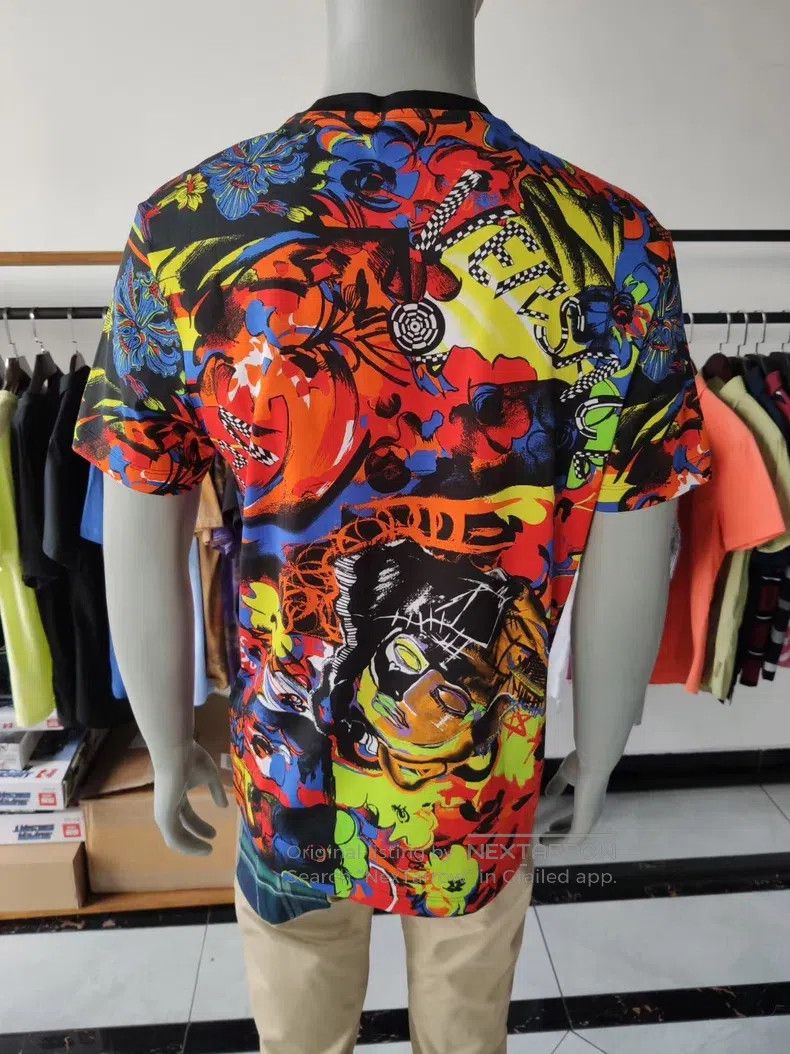 Versace Versace Men's short-sleeved T-shirt Size US S / EU 44-46 / 1 - 2 Thumbnail