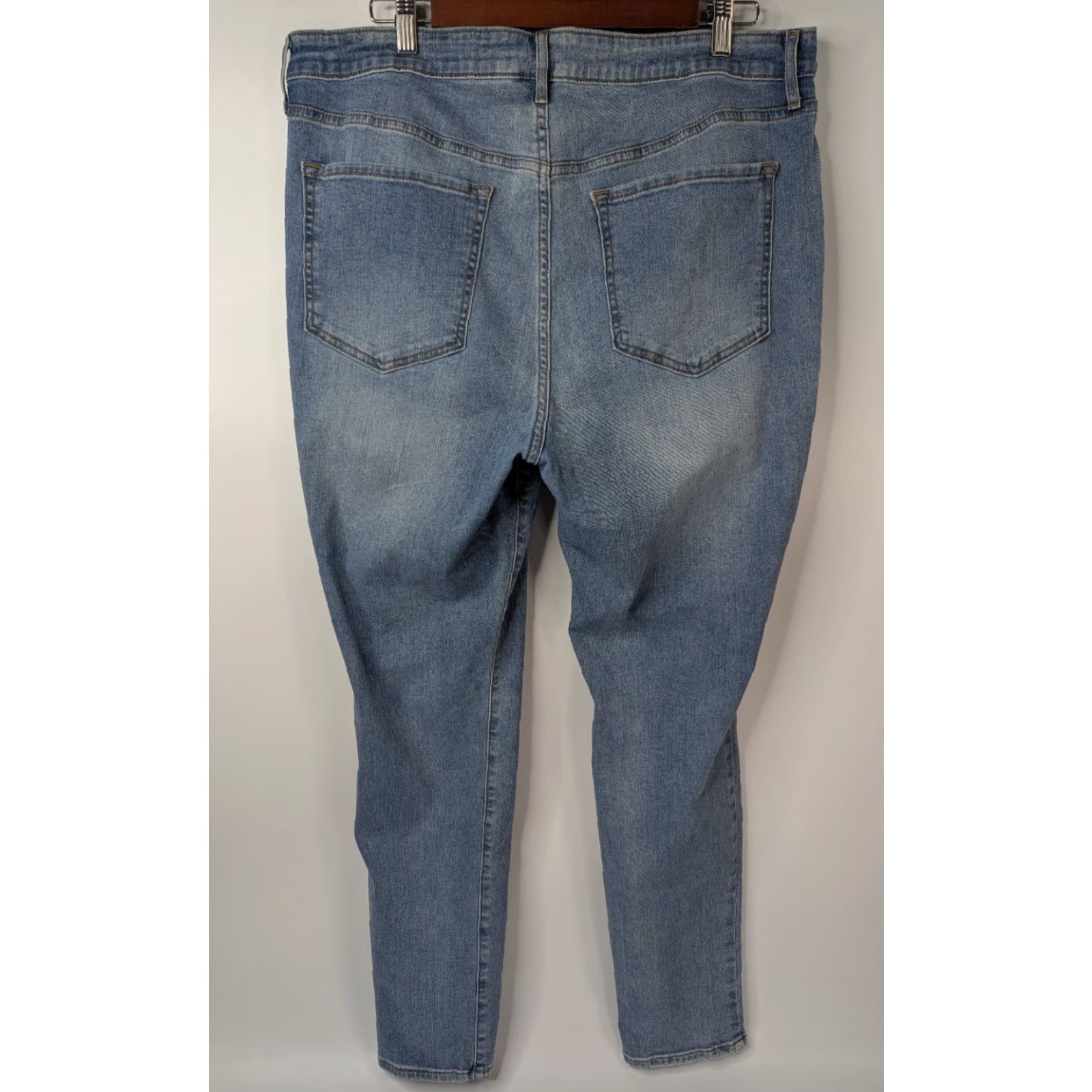 Old Navy Old Navy Rockstar Denim Jeans - High Rise Slim Fit 18 Plus Size Women’s Blue Cotton Stretch Denim Jeans Size 40" / US 18 - 3 Thumbnail