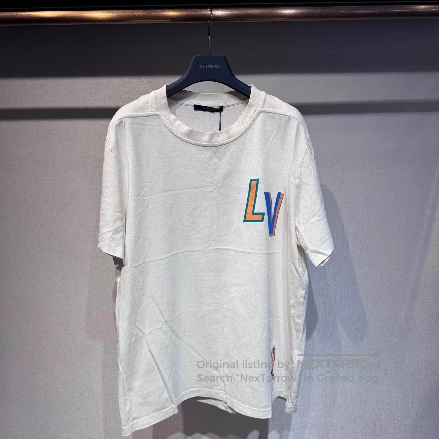 White Graphic Short-Sleeve T-Shirt.