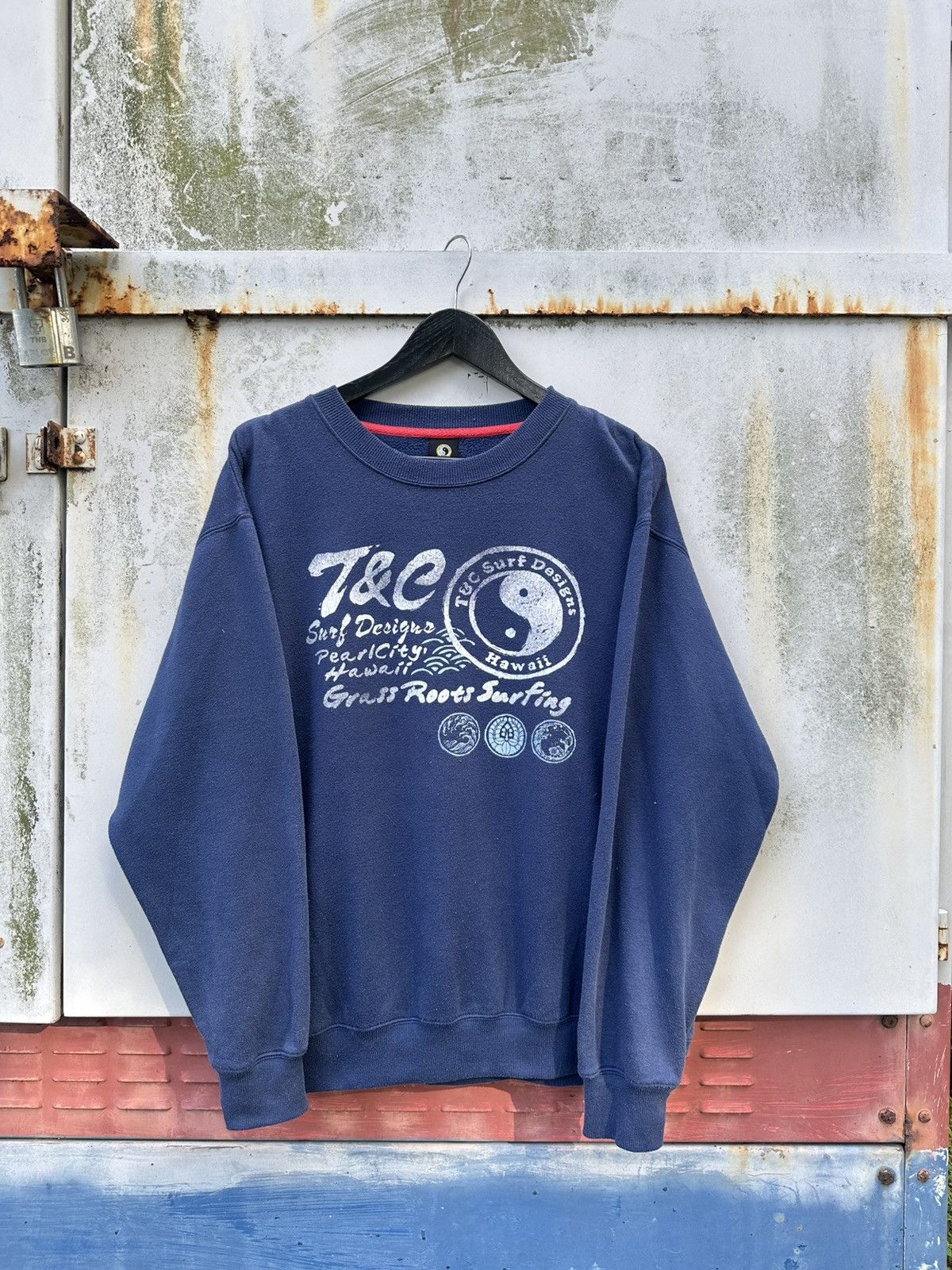 Vintage 👹Vintage T&C Surf Design Hawaii Crewneck Size US L / EU 52-54 / 3 - 1 Thumbnail