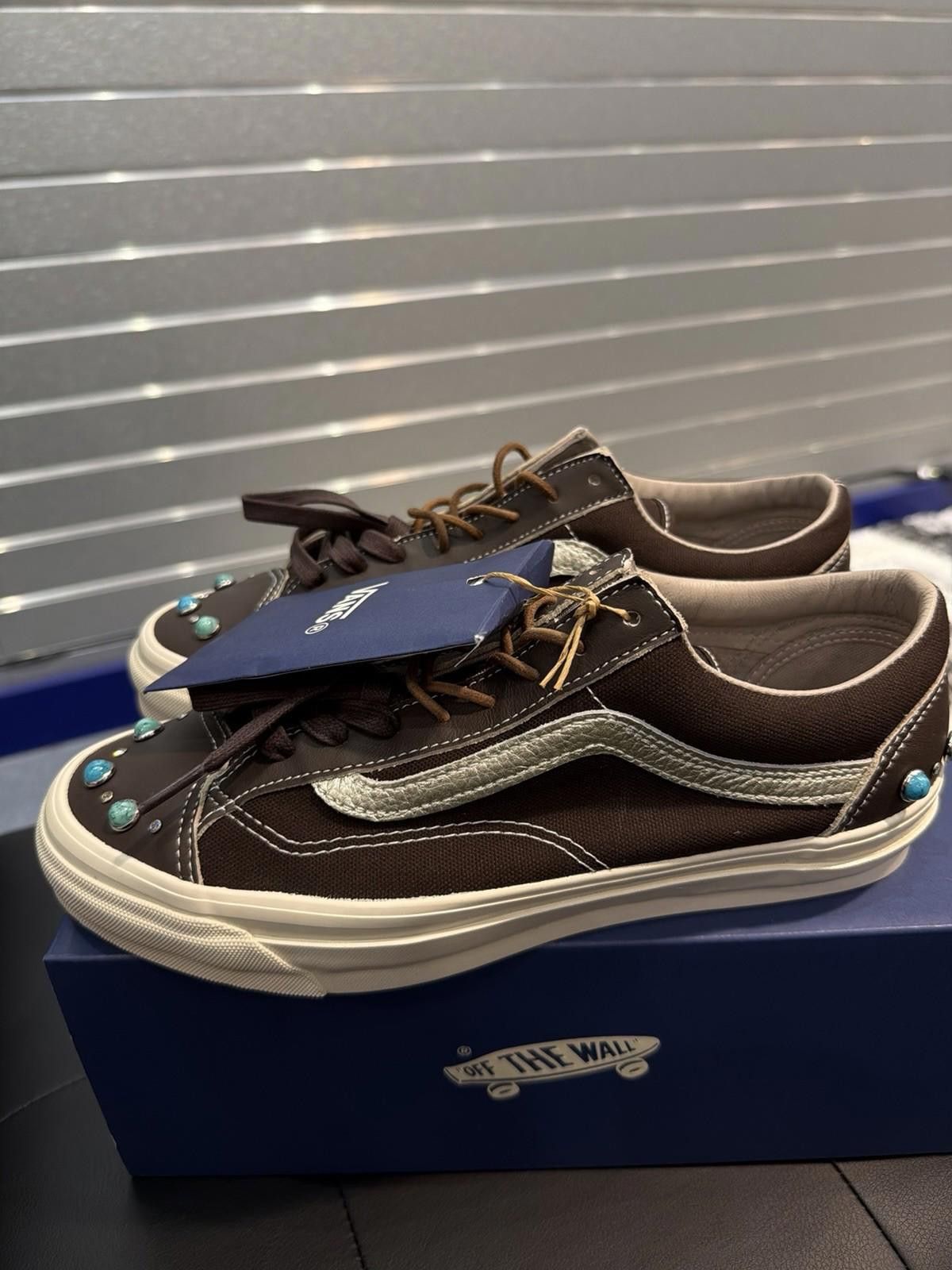 Vans Size 9 - Vans LX Old Skool 36 Gemstone Mushroom Mocha Size US 9 / EU 42 - 6 Thumbnail