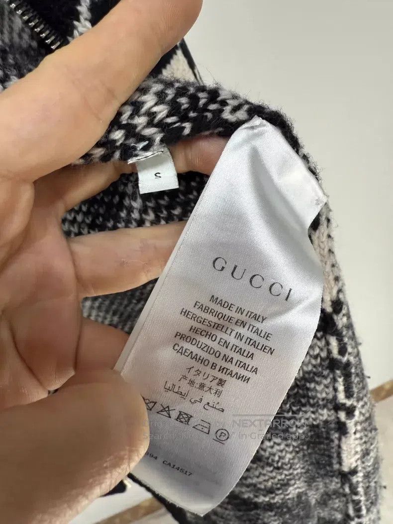 Gucci Gucci Black and white letter logo jacket Size US S / EU 44-46 / 1 - 5 Thumbnail