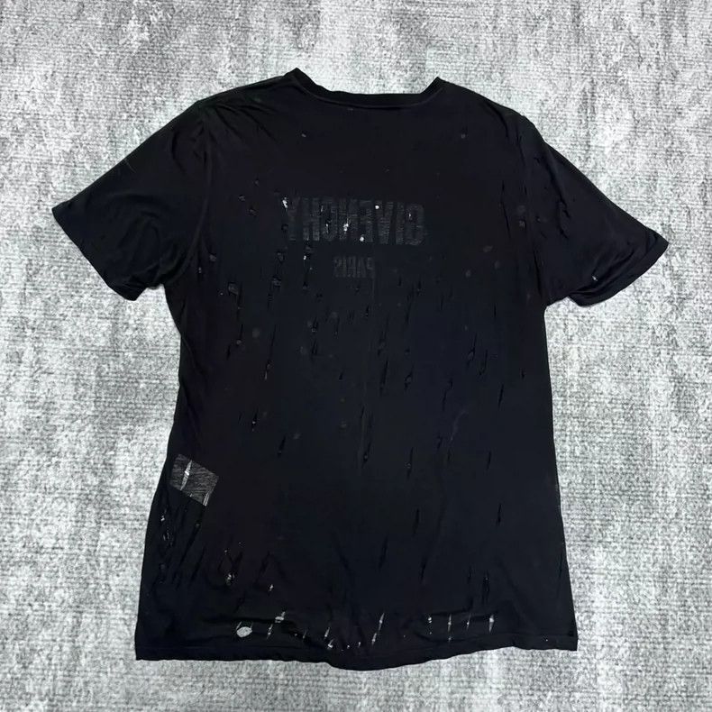 Givenchy Givenchy Short Sleeve Ripped Thin Fabric Size US M / EU 48-50 / 2 - 2 Thumbnail