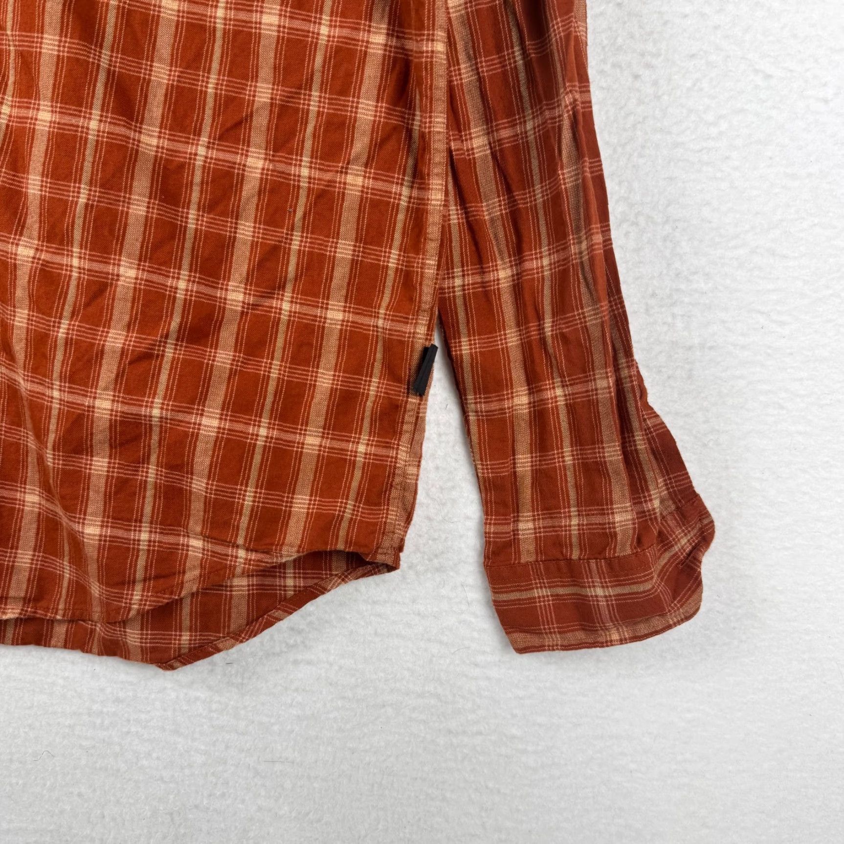 Patagonia Patagonia Men's Medium Red Orange Plaid Long Sleeve Button-Up Organic Cotton Shirt Size US M / EU 48-50 / 2 - 3 Thumbnail