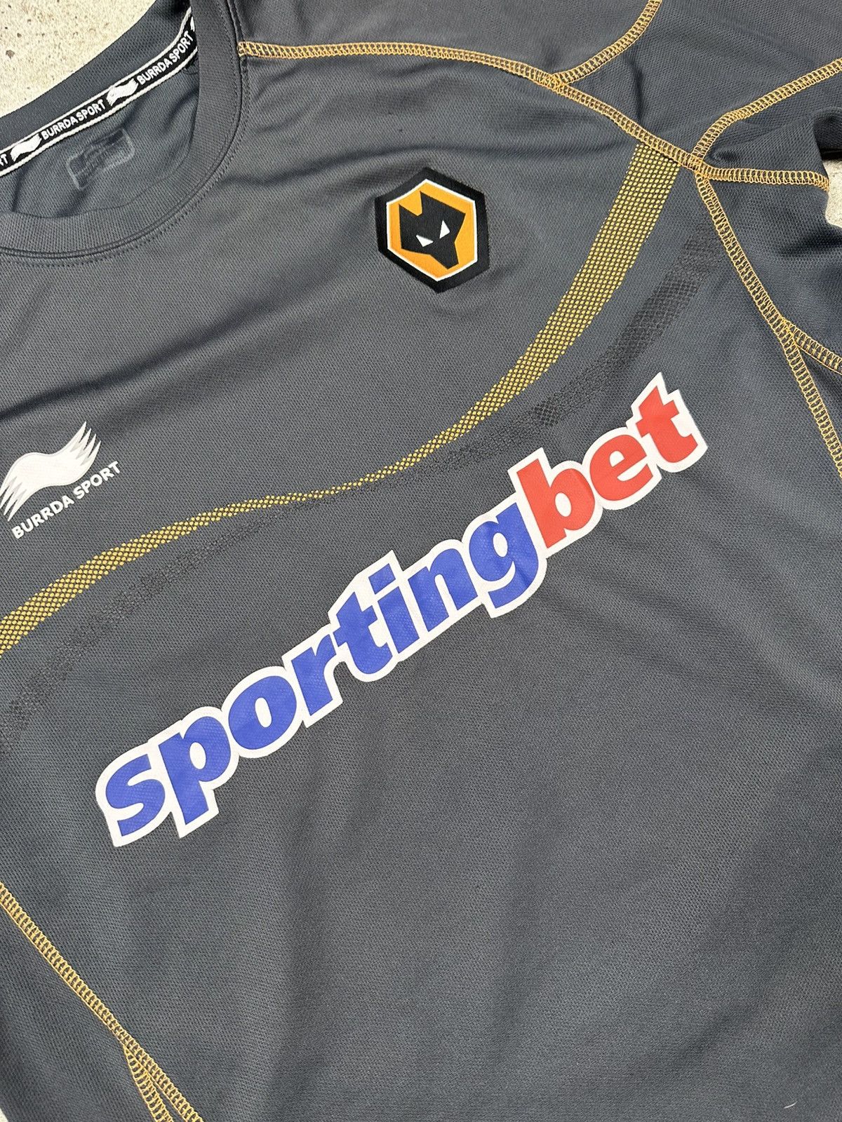 Vintage Burrda Sport x Wolverhampton Wanderers Jersey Wolves Size US M / EU 48-50 / 2 - 7 Thumbnail