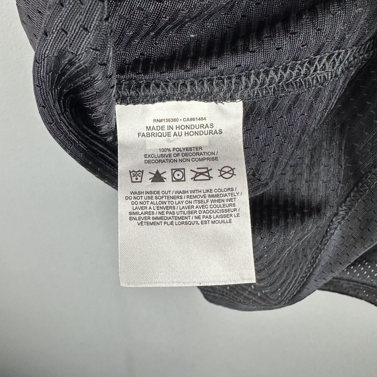 Nike Salute to Service New York Giants Jersey Saquon Barkley Size US L / EU 52-54 / 3 - 18 Thumbnail