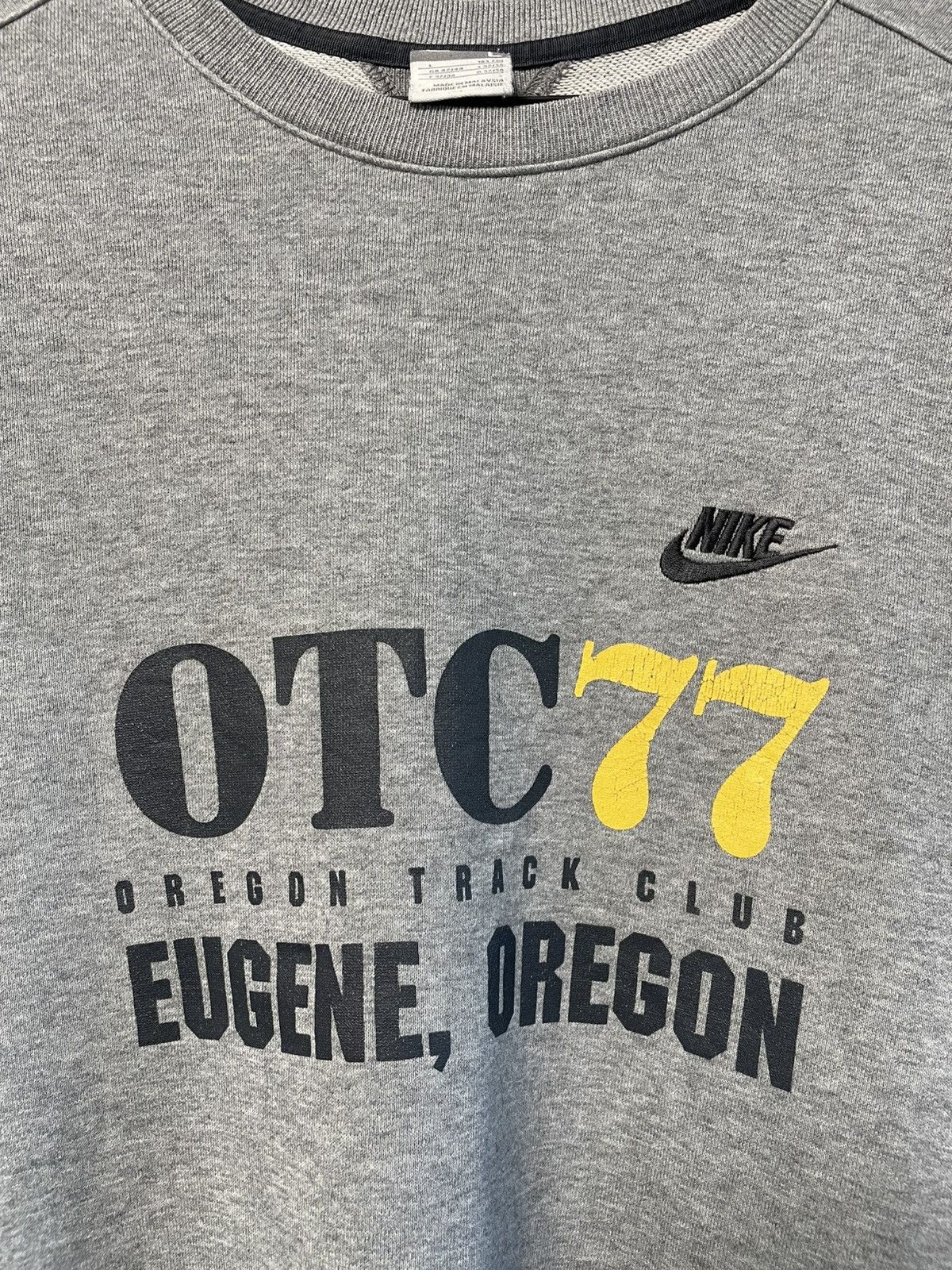 Nike Vintage Nike Eugene Oregon OTC77 Sweatshirt Crewneck 90s Size US L / EU 52-54 / 3 - 7 Thumbnail