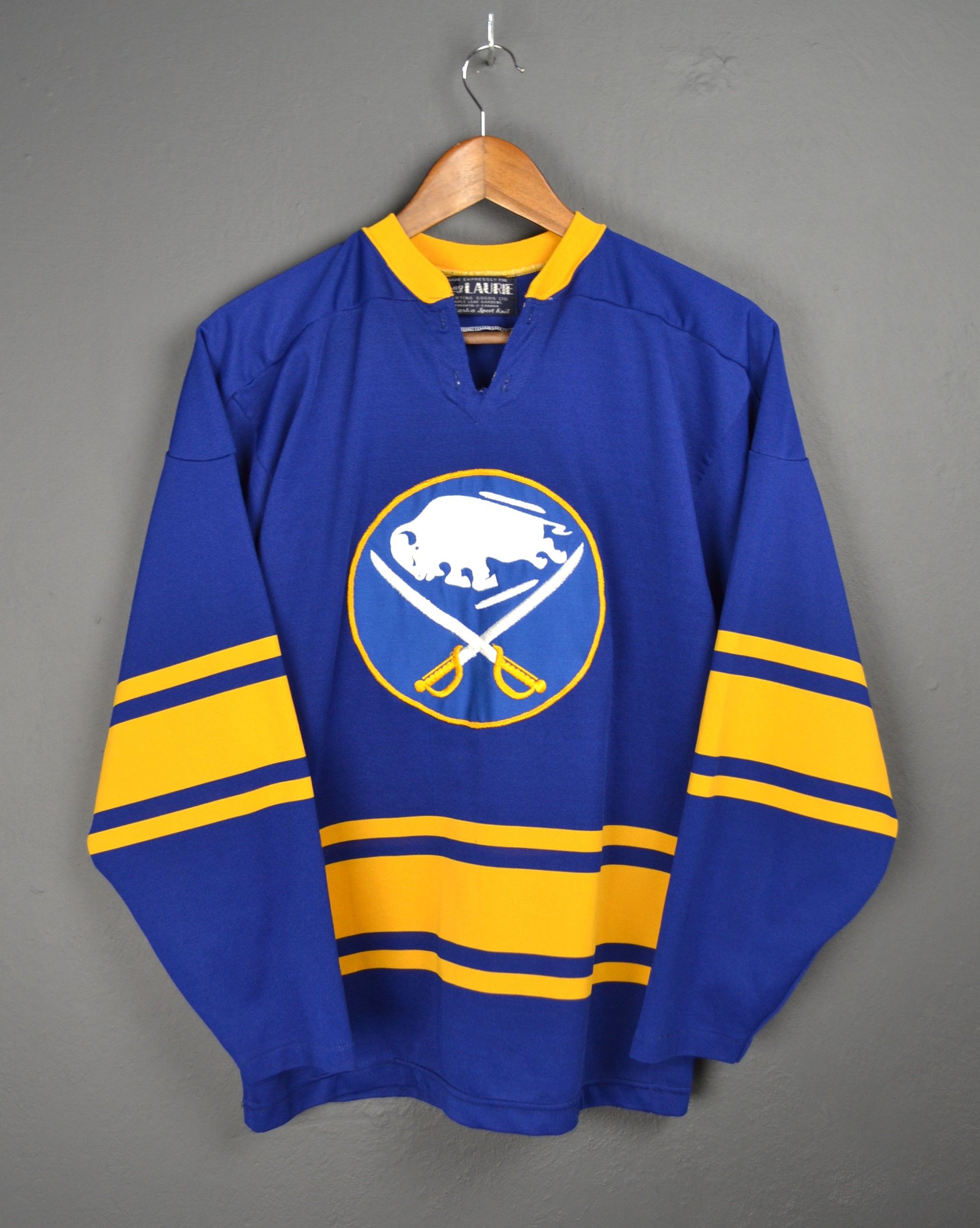 Vintage 70s Sammy Sabre Mascot Vintage Buffalo Sabres Doug Laurie Size US XXS / EU 40 - 1 Thumbnail