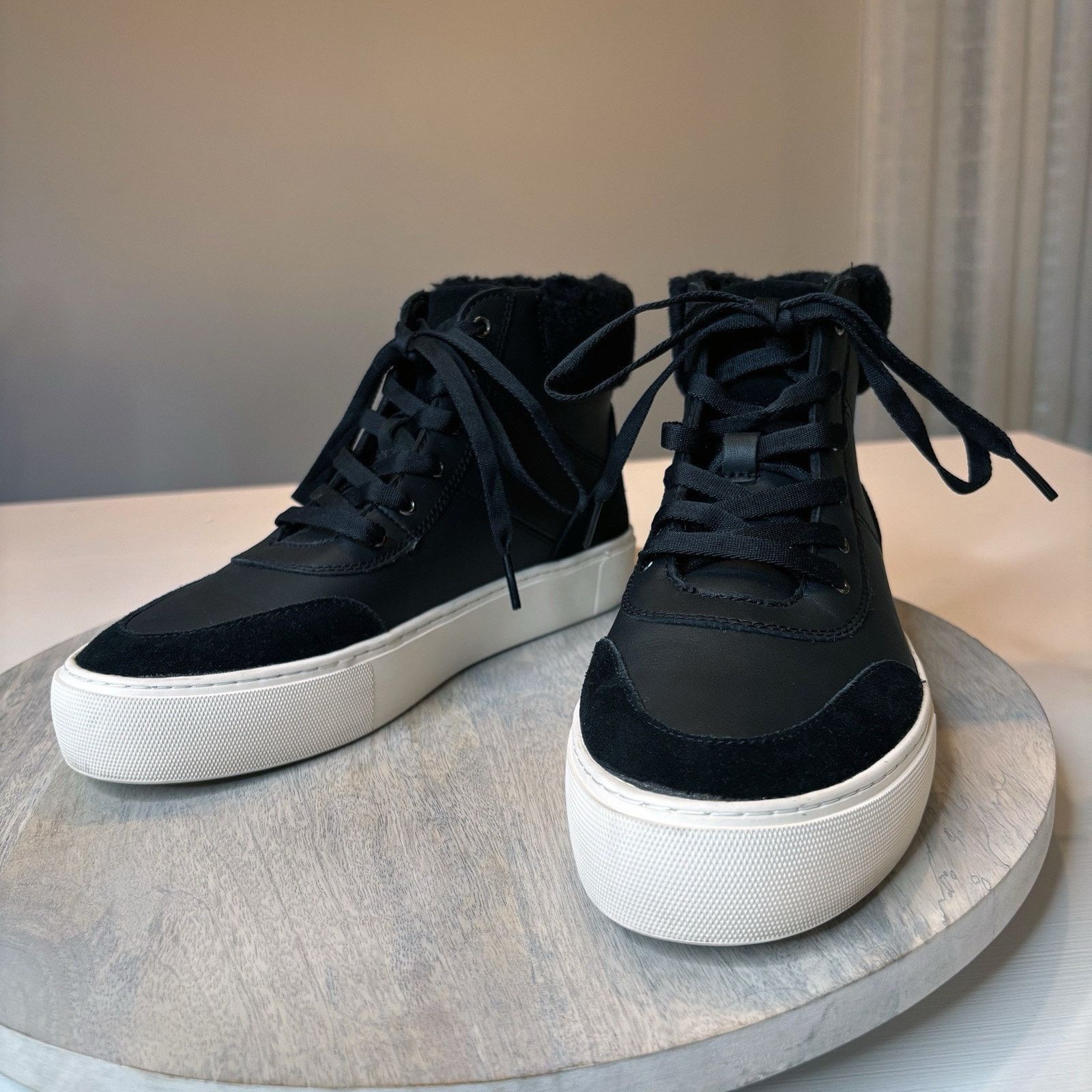 Leather Sneakers Ugg Zilo Black Trainers UGG Zilo Black Leather - Main Image