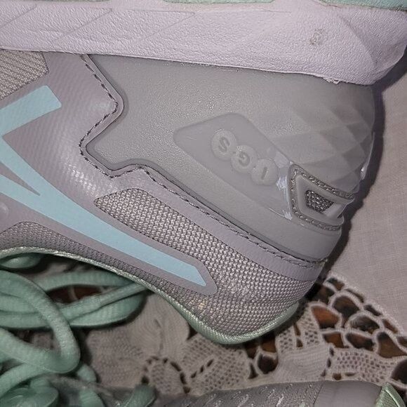Asics Asics Gel Kayano GT 1000 Sz. 6.5 Athletic Shoes Sneakers Size US 6.5 / IT 36.5 - 6 Thumbnail