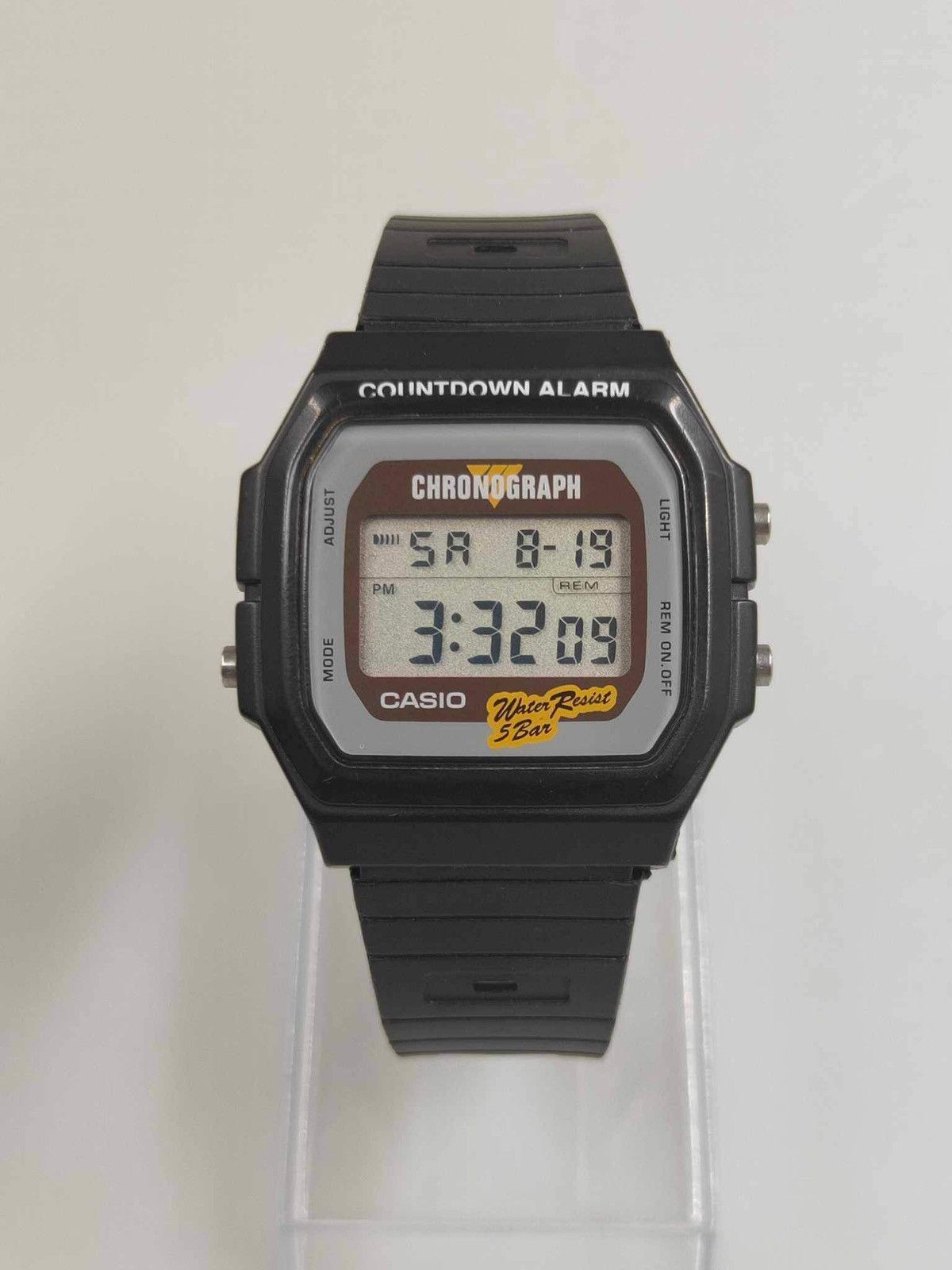 カシオヴィンテージウォッチ　549 W-98 カシオヴィンテージウォッチ 549 W-98 - メルカリ