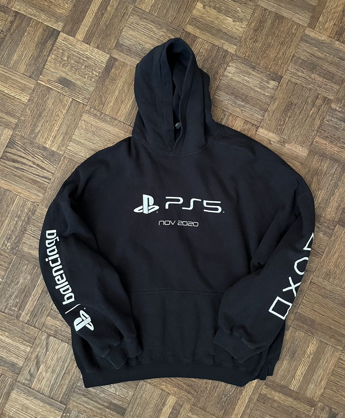 Balenciaga × Playstation Balenciaga Playstation PS5 2020