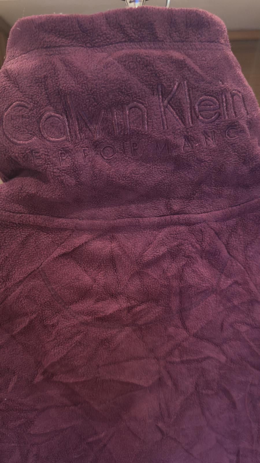 The Unbranded Brand Maroon colour fleece style Calvin Klein fleece Size ONE SIZE - 3 Thumbnail