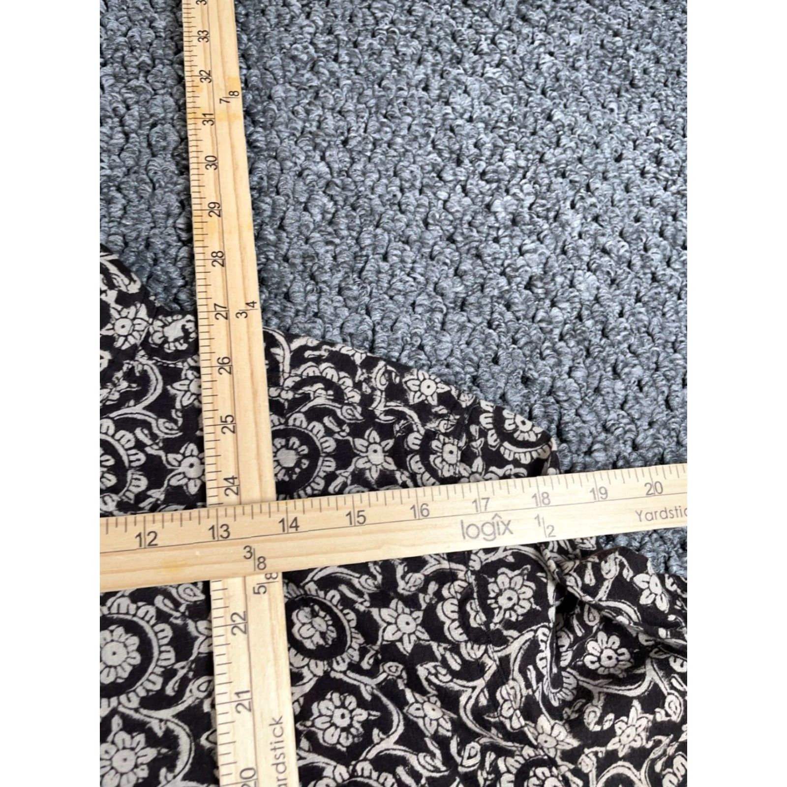Vintage VINTAGE Fabindia Band Collar Shirt Mens M Black Geometric 40 Button-Up Long Sleeve Henley Casual Retro Hippie Shirt Size US M / EU 48-50 / 2 - 7 Thumbnail